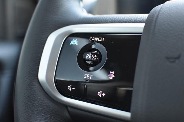 2025 Nissan Armada SV - Photo 24