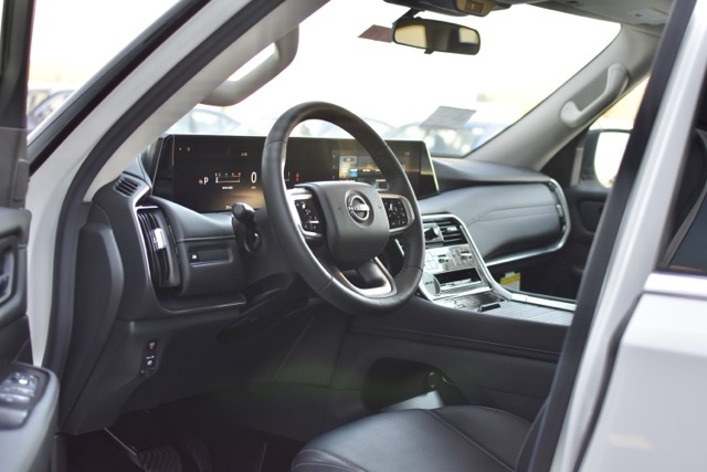 2025 Nissan Armada SV - Photo 22