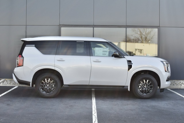 2025 Nissan Armada SV - Photo 13