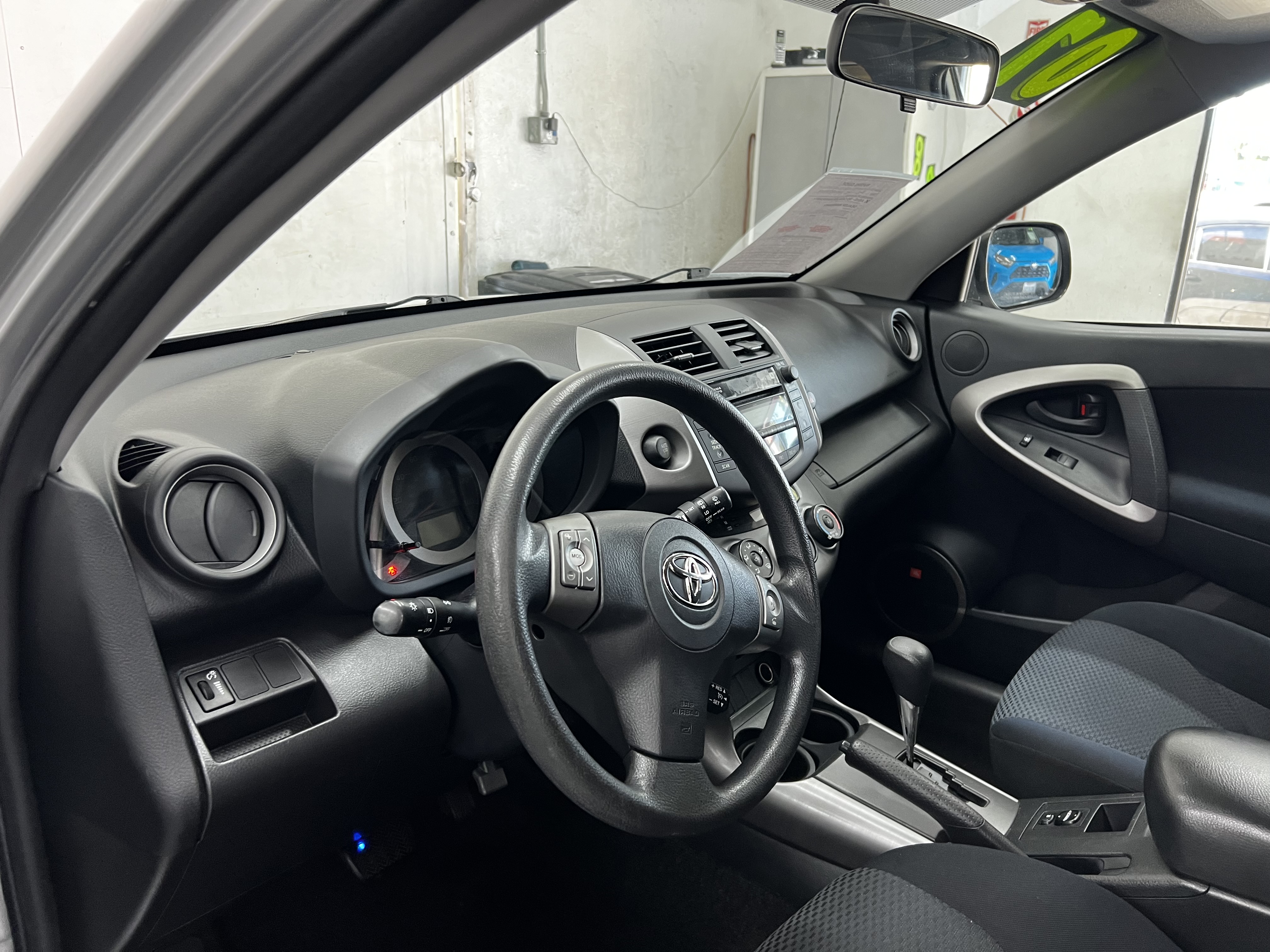 2007 Toyota RAV4 Sport