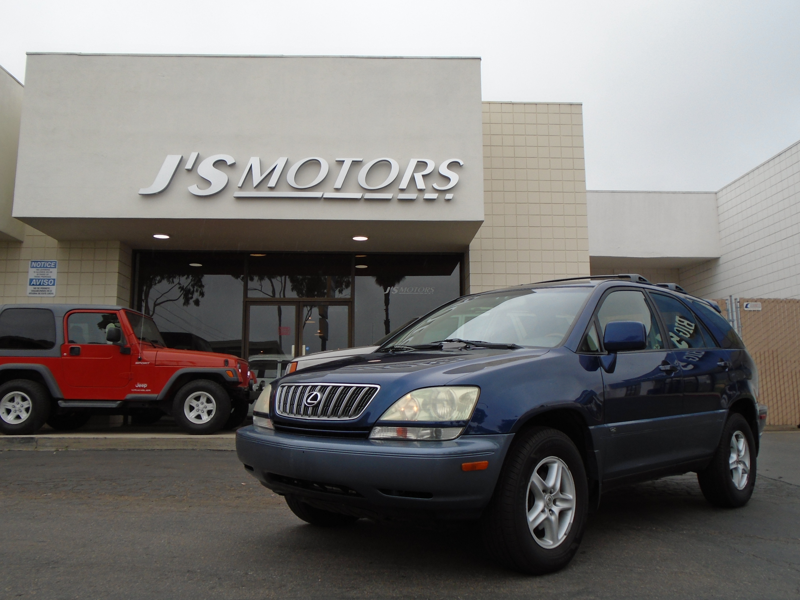 Lexus RX 300 for Sale - Kelley Blue Book