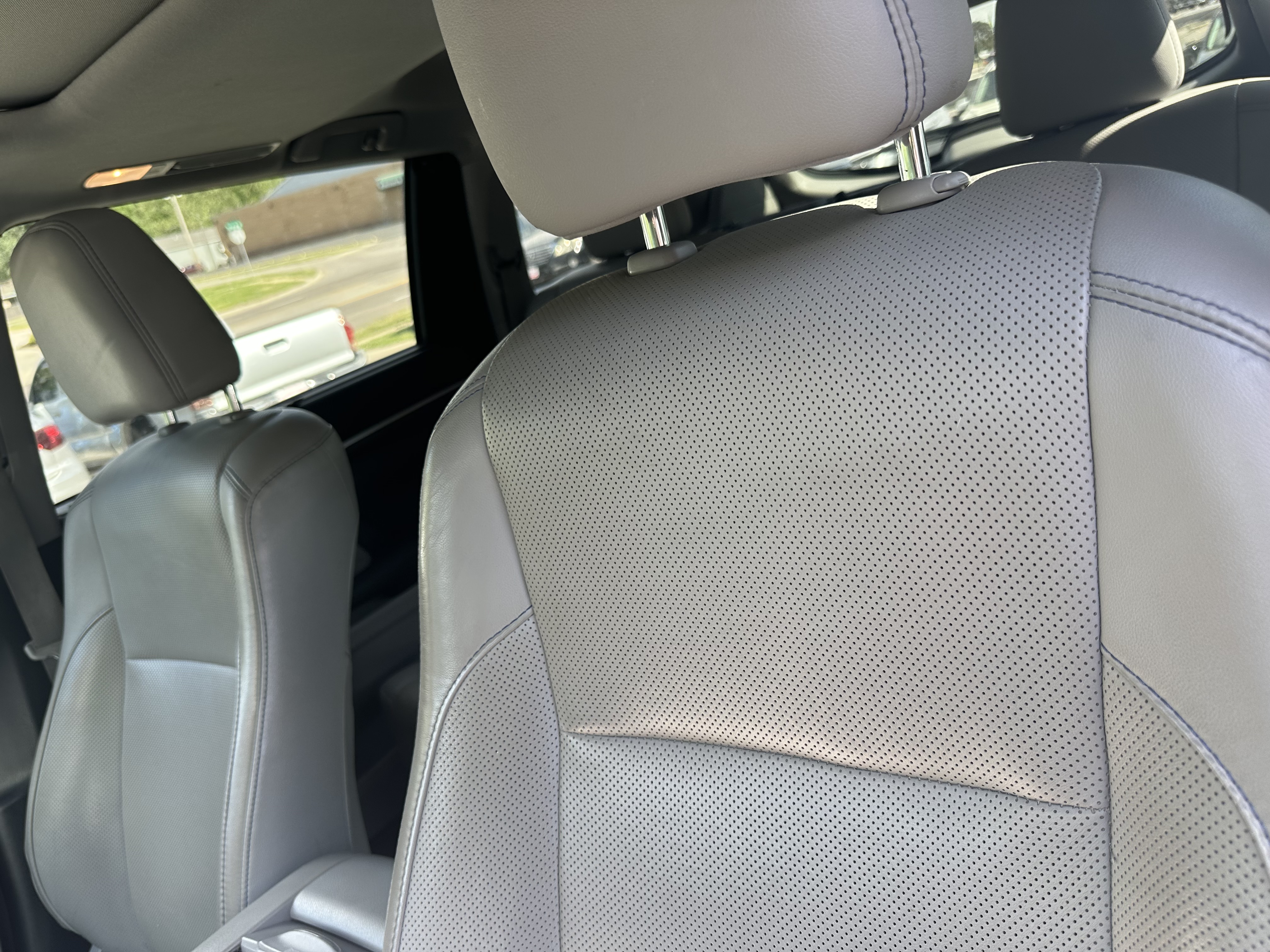 2016 Toyota Highlander Limited - Photo 16