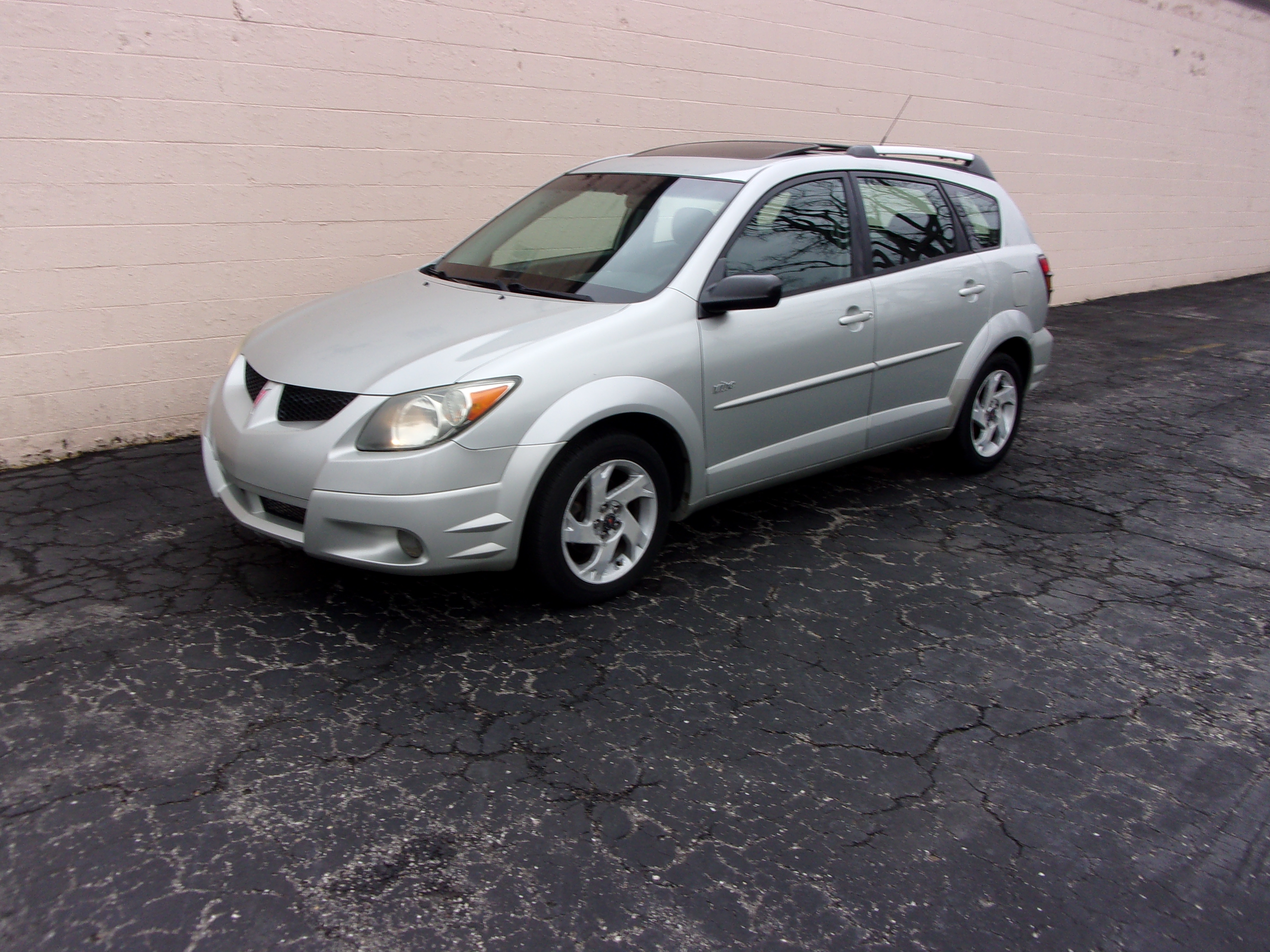 2003 Pontiac Vibe Base