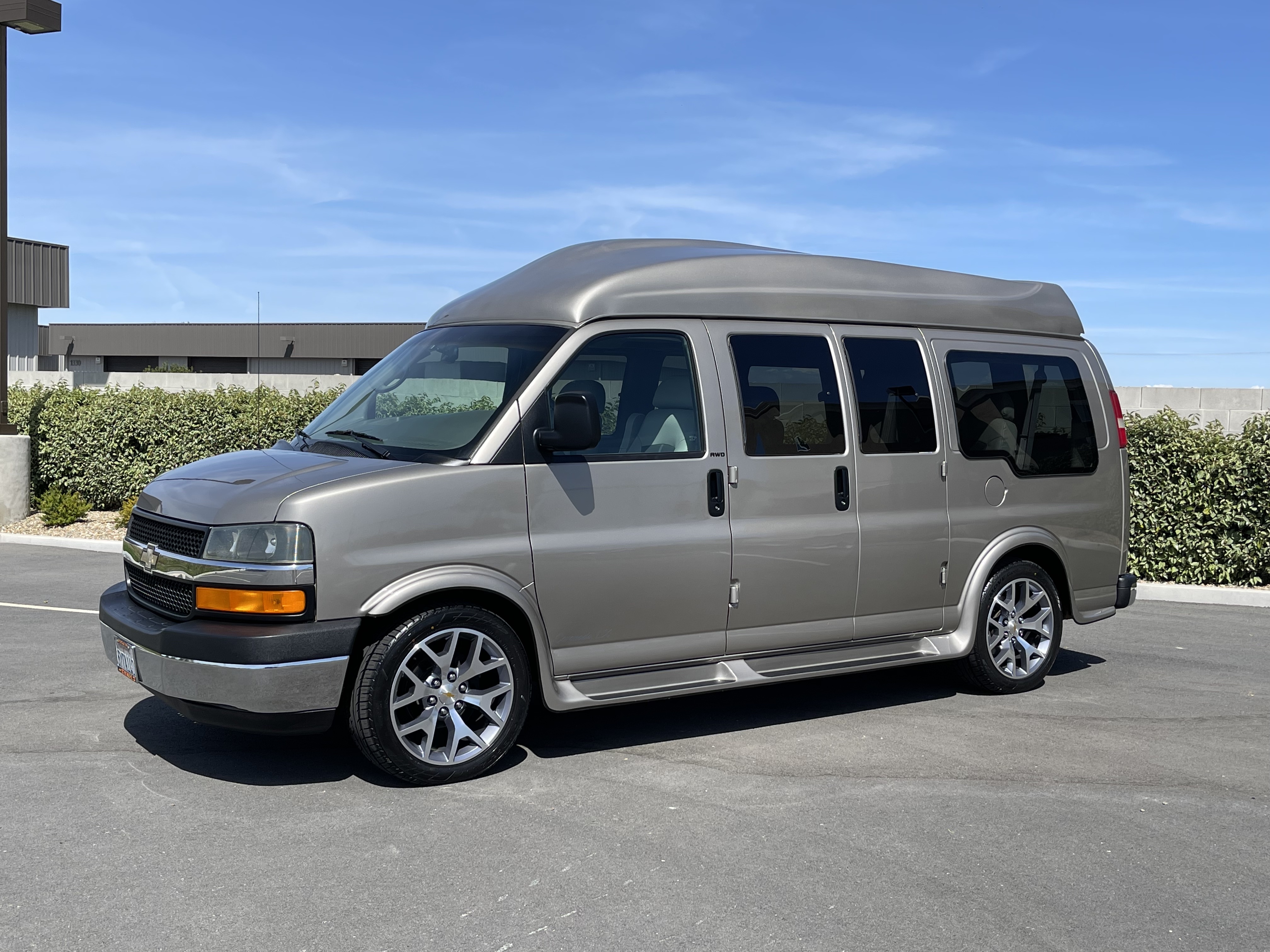 Fashion chevy express 1500 conversion van