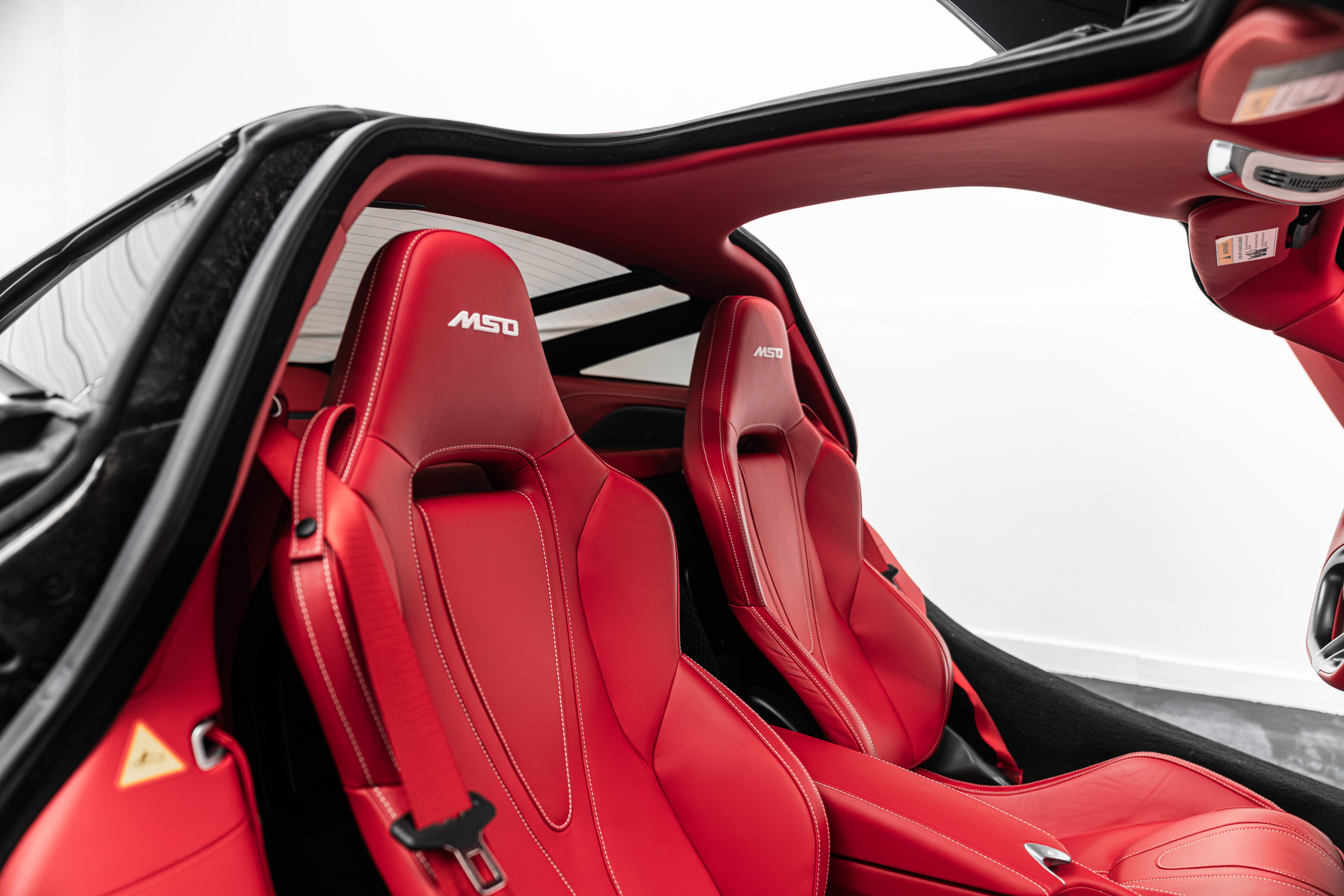 Used 2024 McLaren 750S UNAVAIL photo 22
