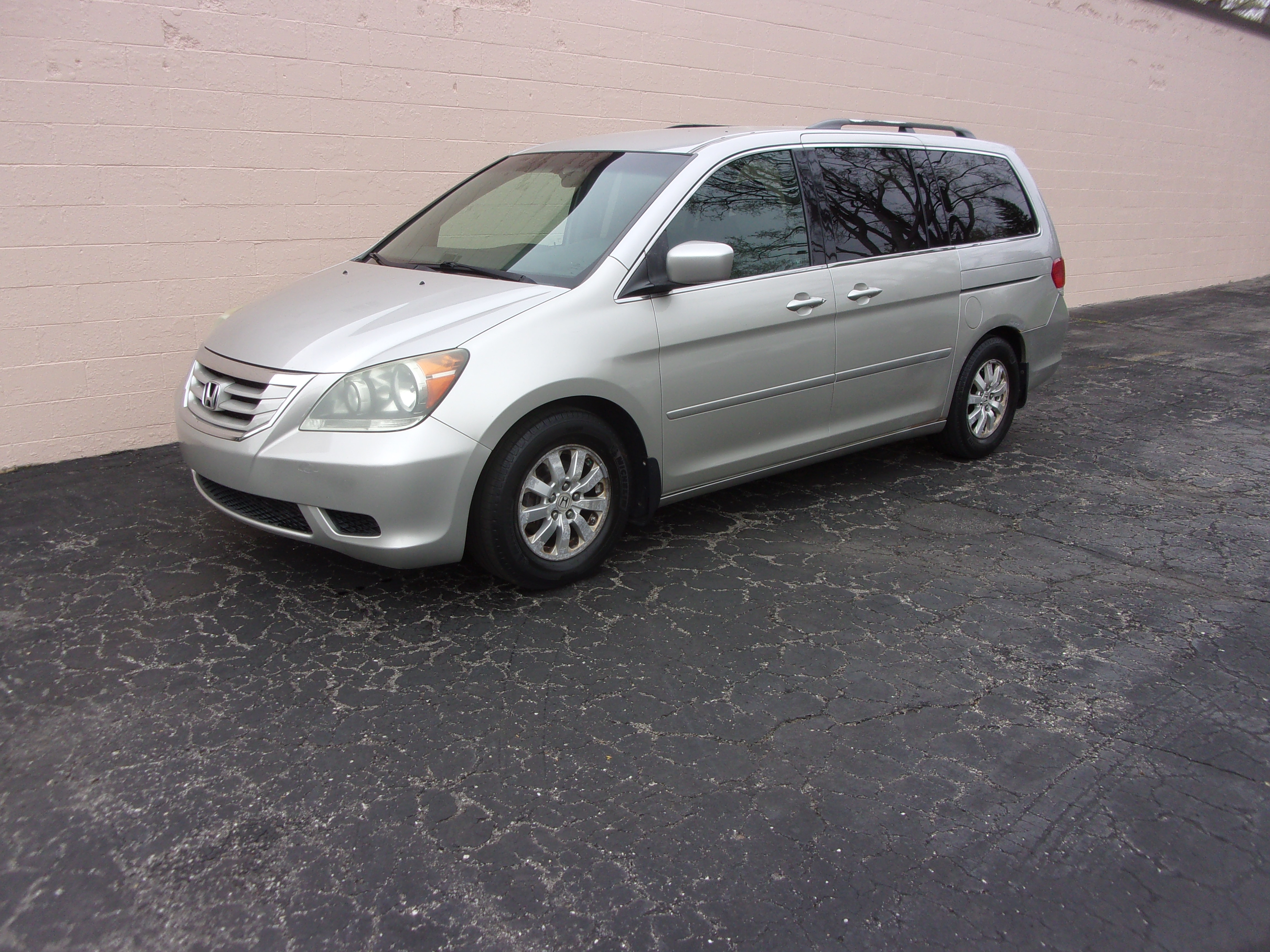 2008 Honda Odyssey EX's photo
