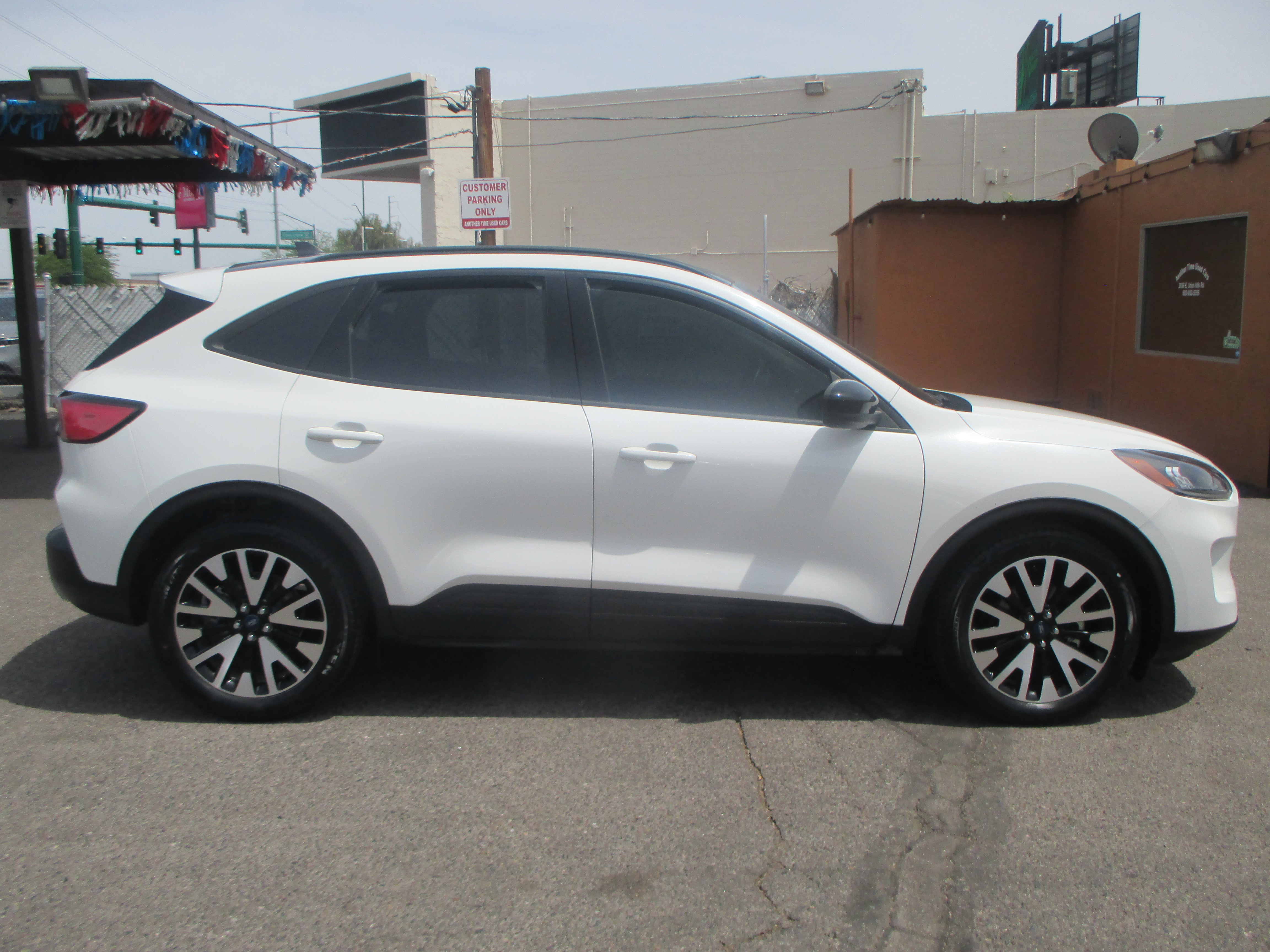2020 Ford Escape SE Sport