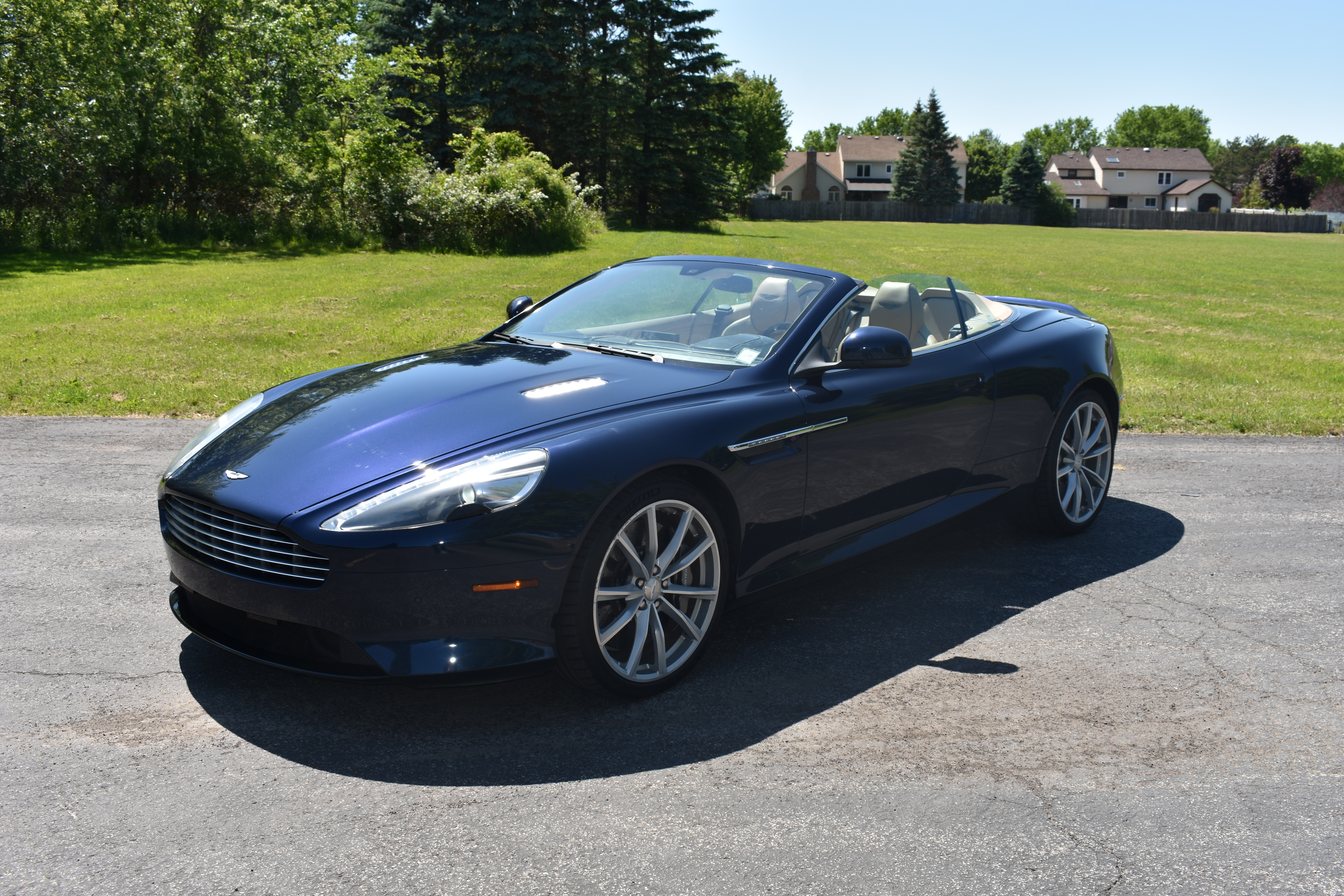 Used 2016 Aston Martin DB9 GT Volante