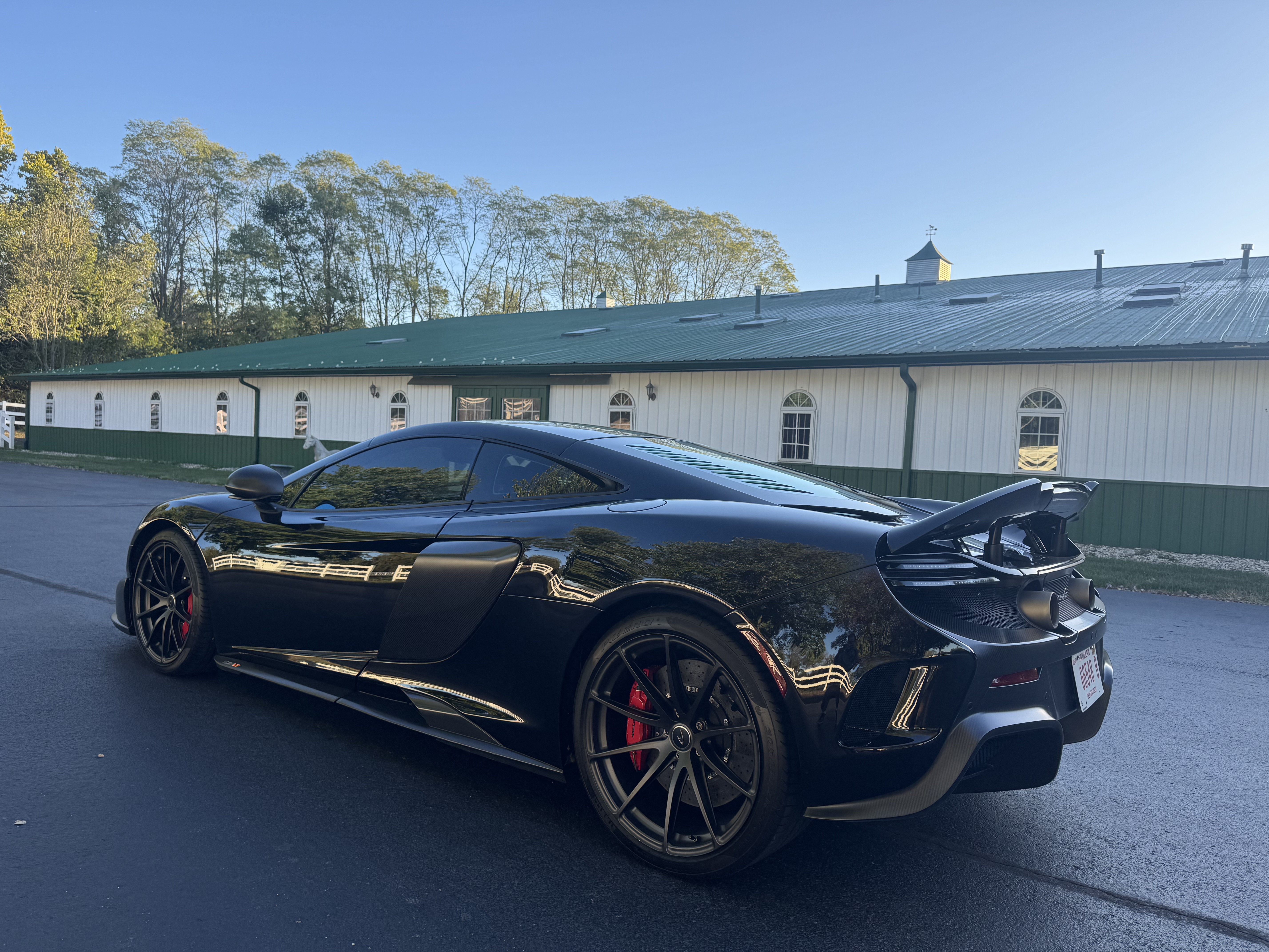 Used 2016 McLaren 675LT Coupe photo 22