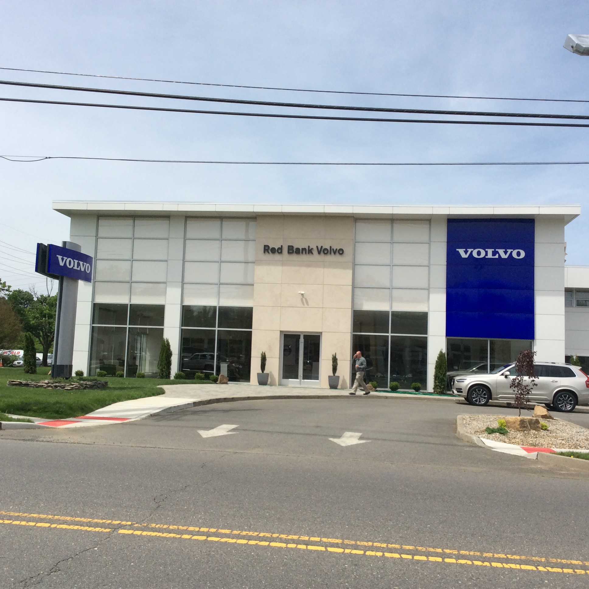 Red Bank Volvo in Red Bank, NJ Rated 4.8 Stars Kelley Blue Book
