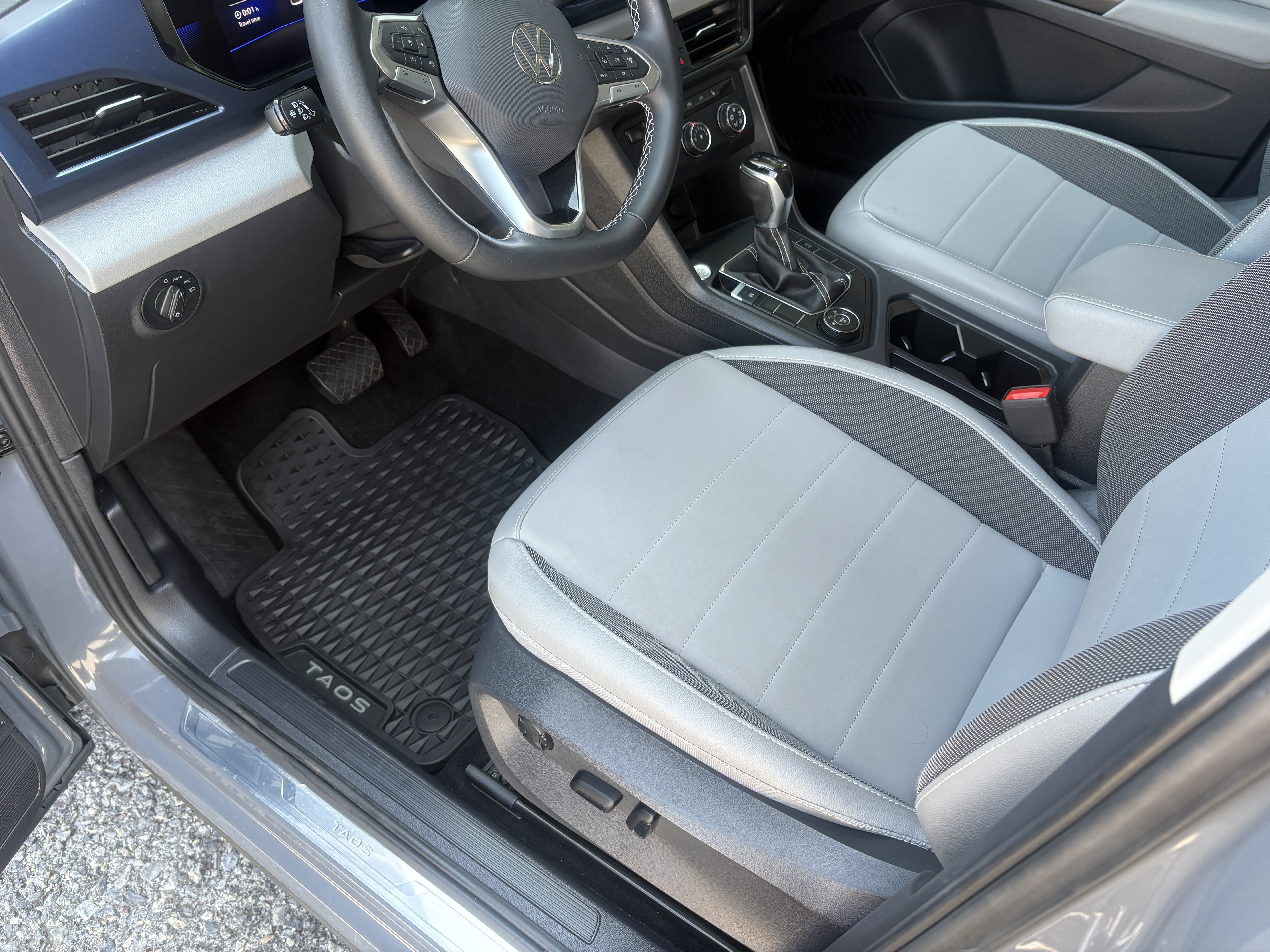 2022 Volkswagen Taos SE - Photo 9