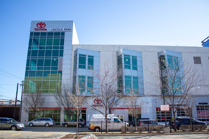 Toyota of Lincoln Park in Chicago, IL | 119 Cars Available | Autotrader