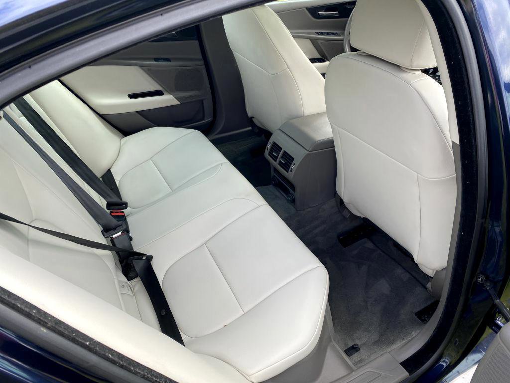 2017 Jaguar XE Premium