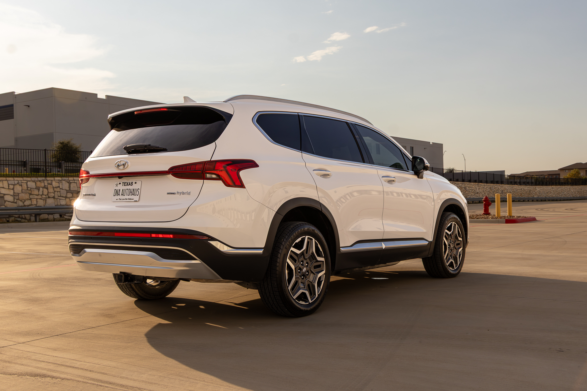 2023 Hyundai Santa Fe SEL Premium HEV - Photo 7