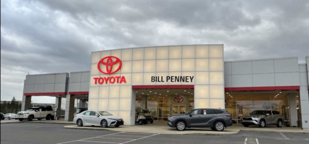 New Toyota cars and minivans are available for sale in Birmingham, AL.