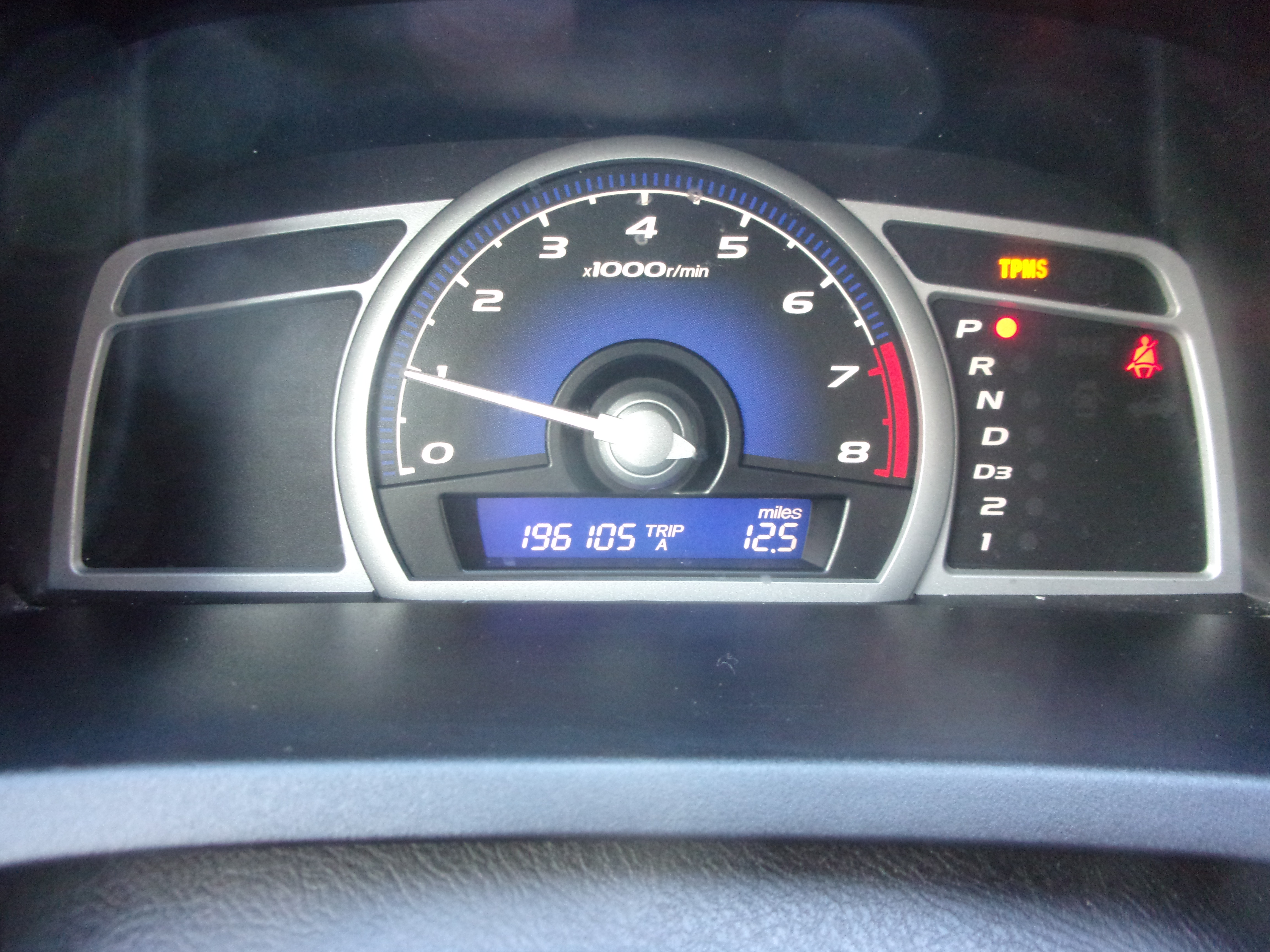 2011 Honda Civic LX - Photo 11