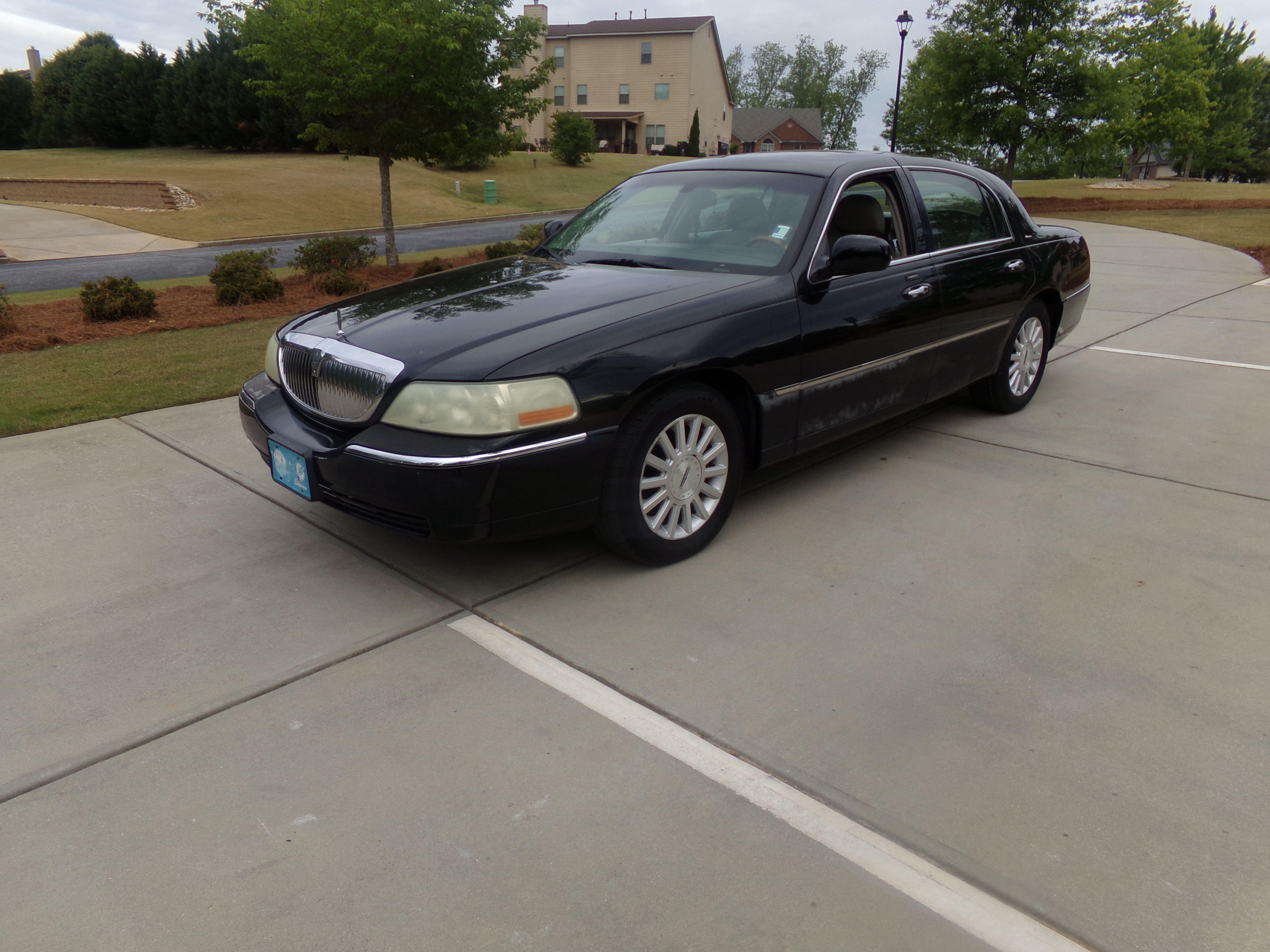 2004 Lincoln Town Car Ultimate