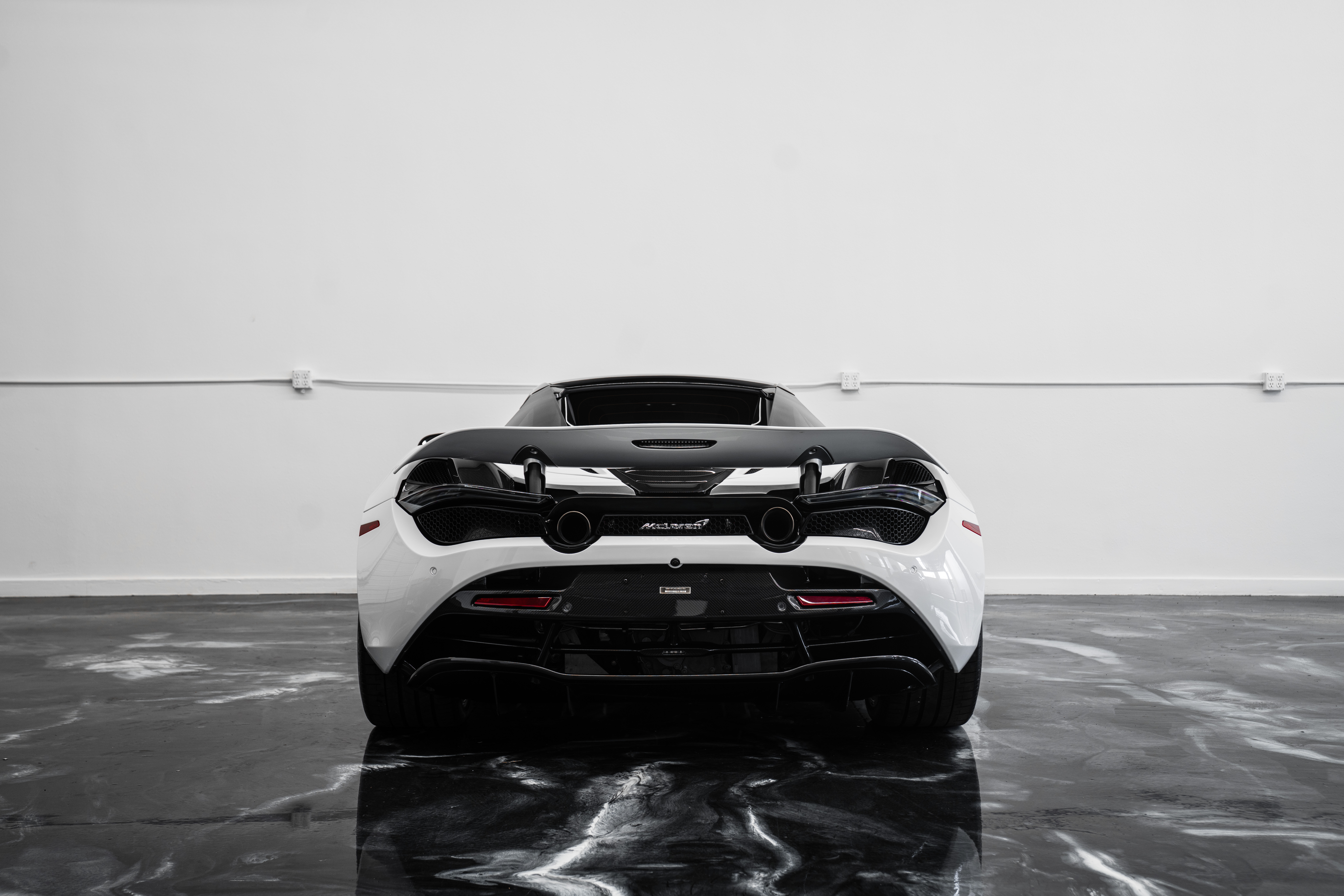 Used 2020 McLaren 720S Performance photo 8