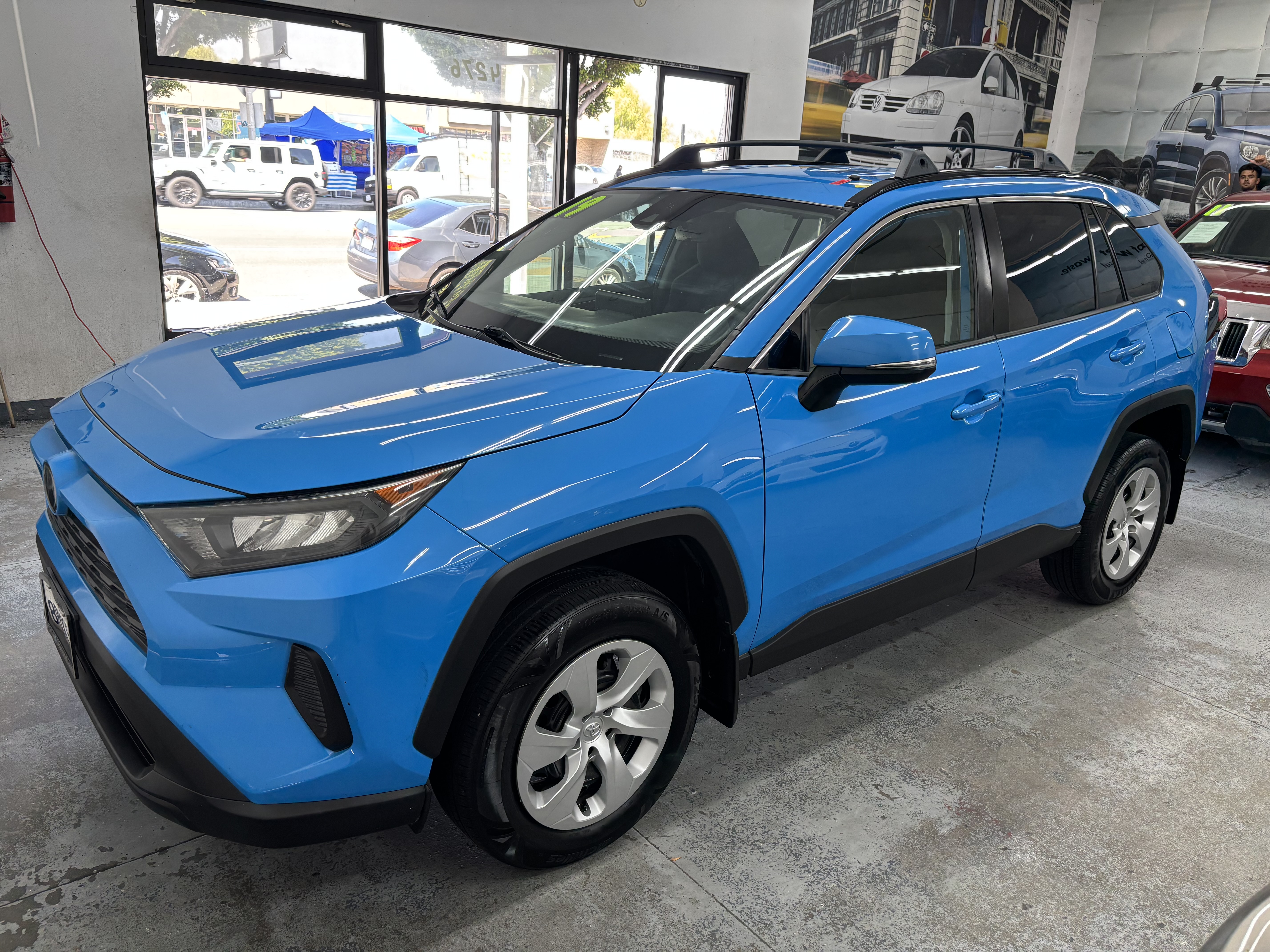 2019 Toyota RAV4 LE