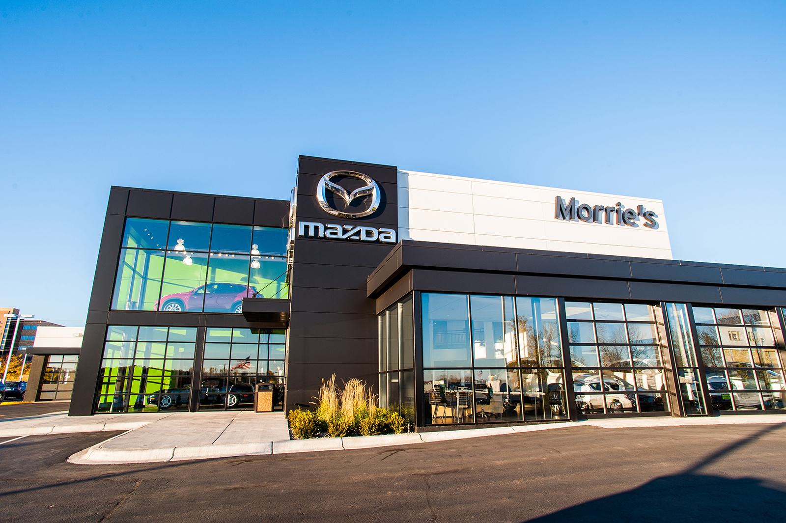 Morrie's Inver Grove Mazda in Inver Grove Heights, MN 213 Cars