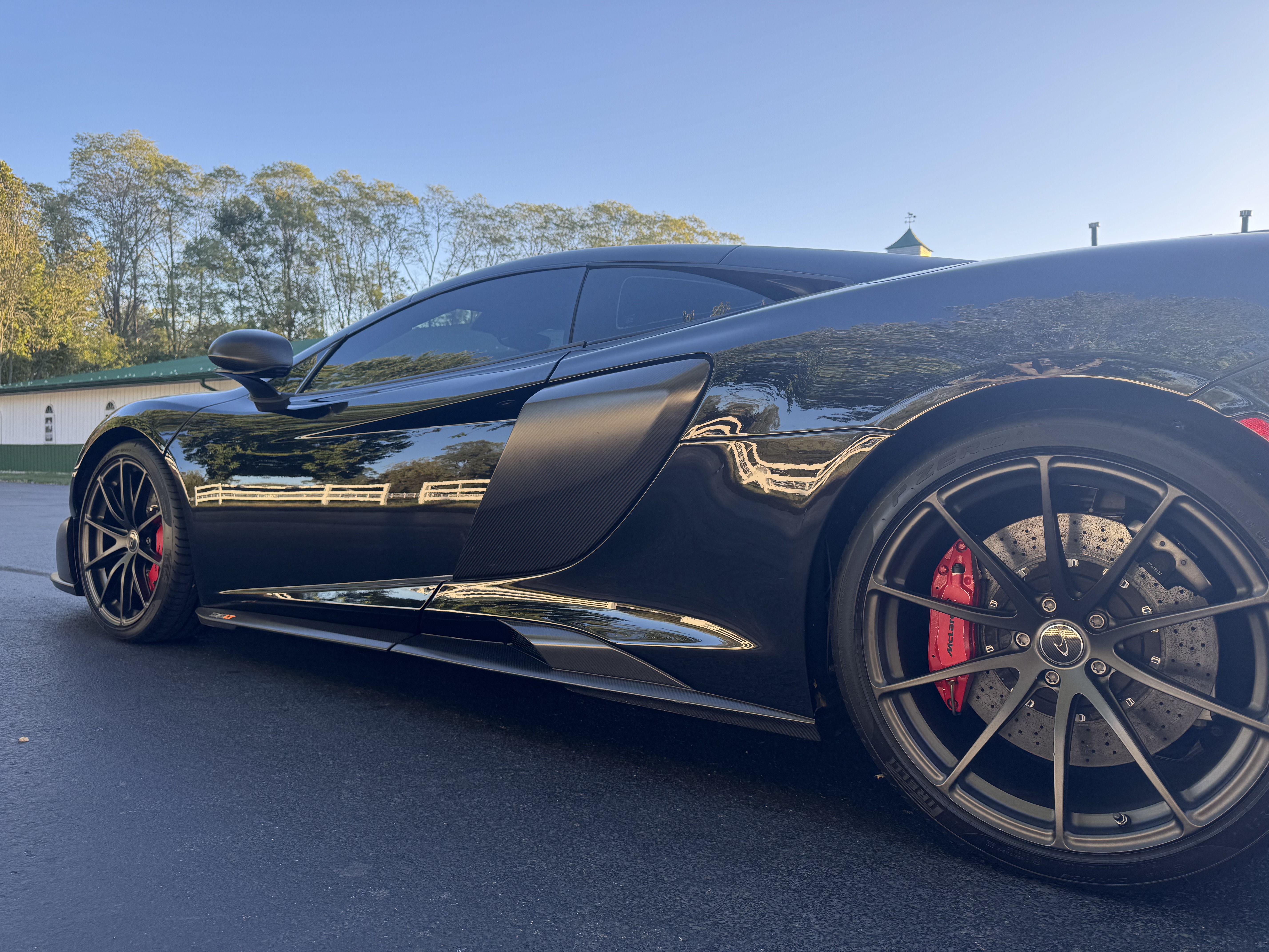 Used 2016 McLaren 675LT Coupe photo 19