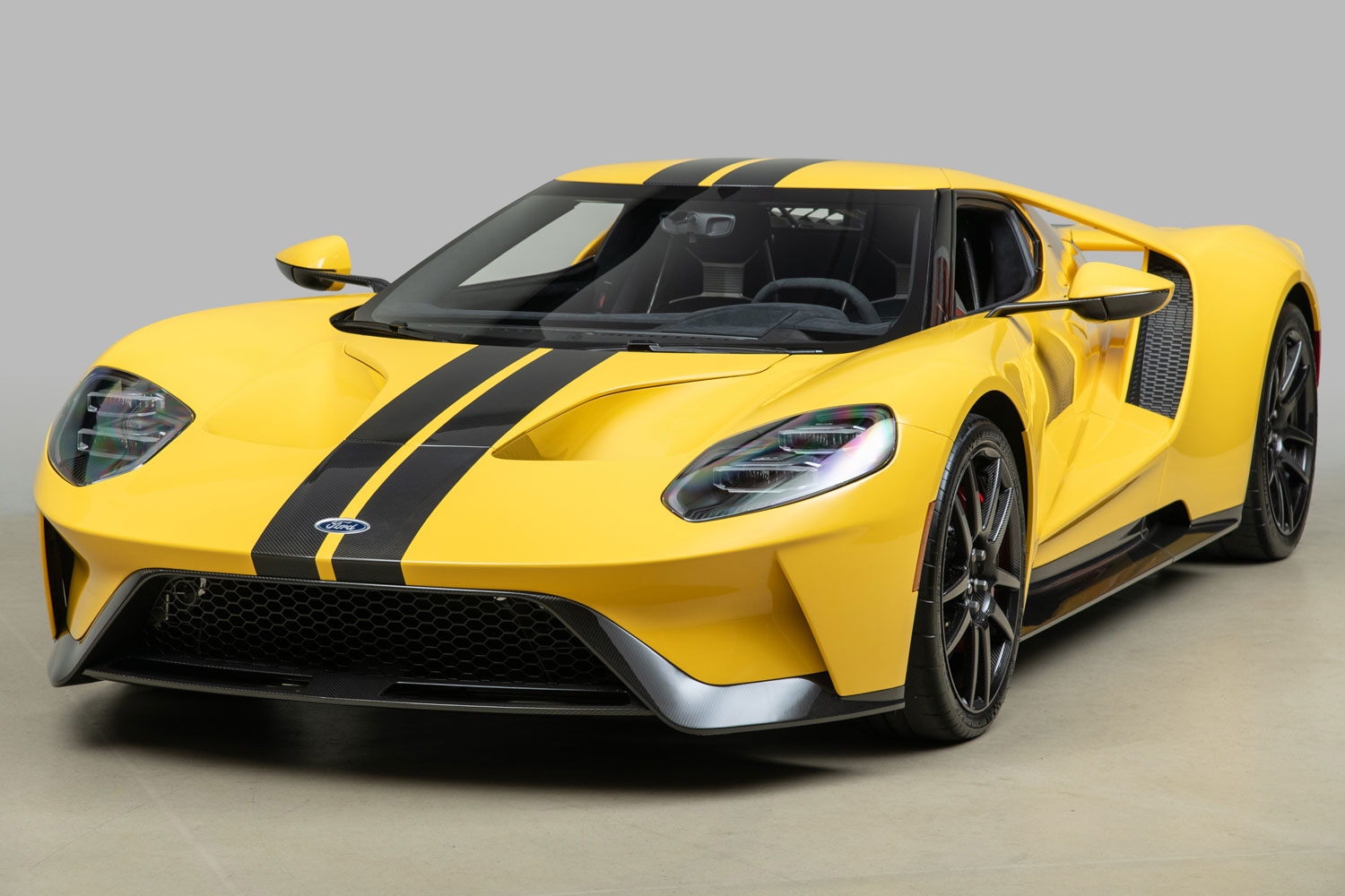 Used 2021 Ford GT Carbon Series