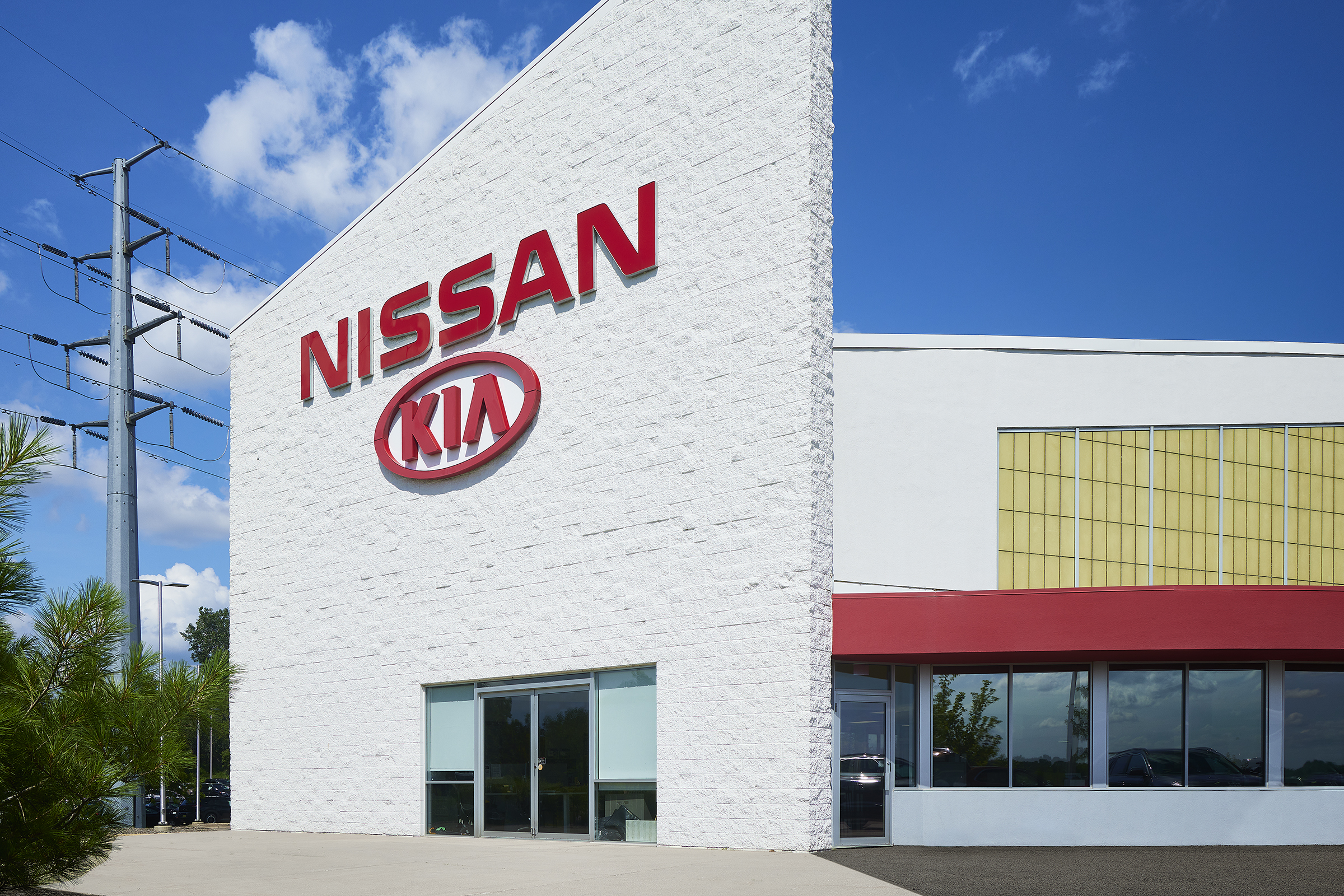 Nissan Kia Inver Grove Heights