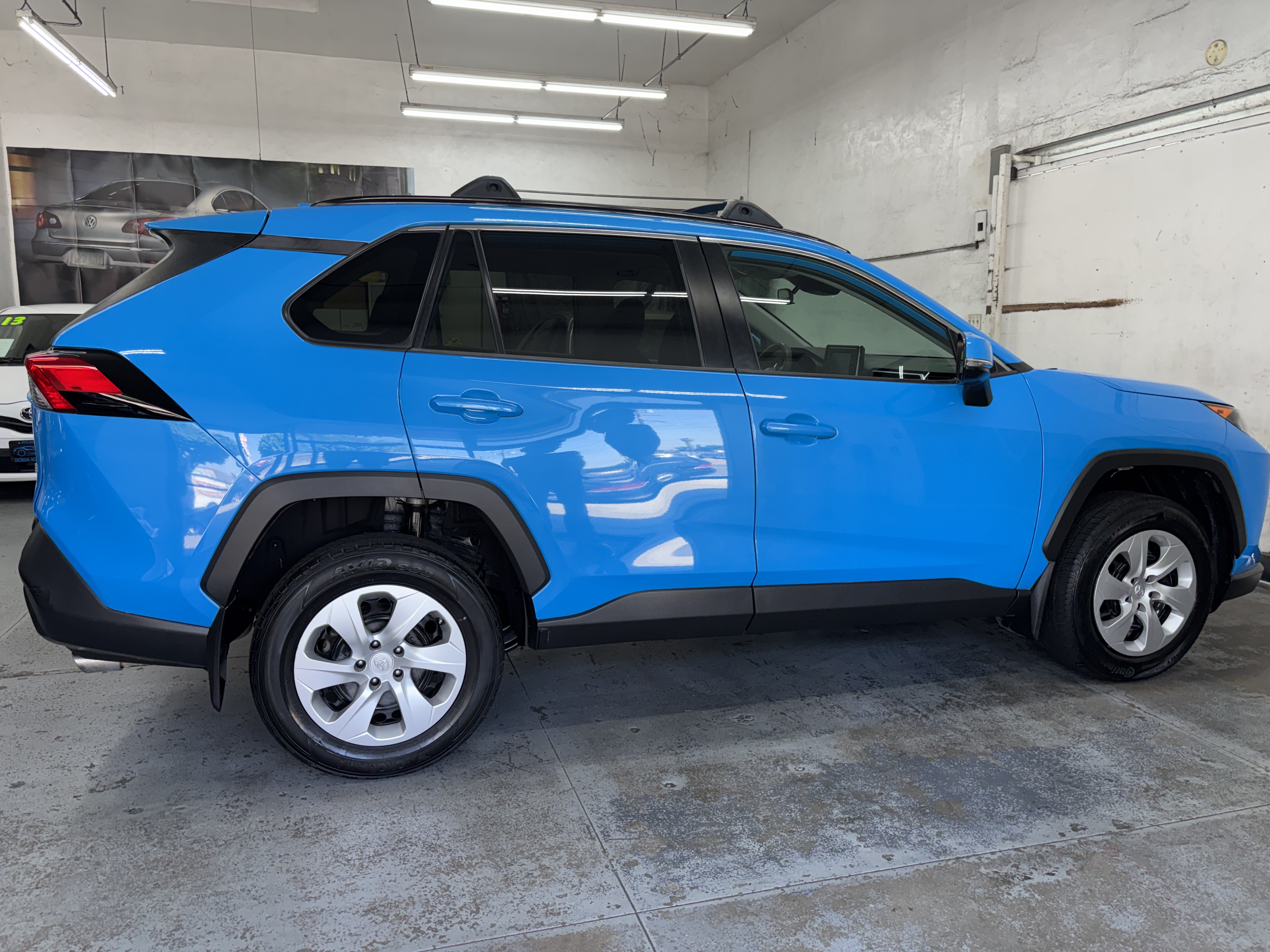 2019 Toyota RAV4 LE