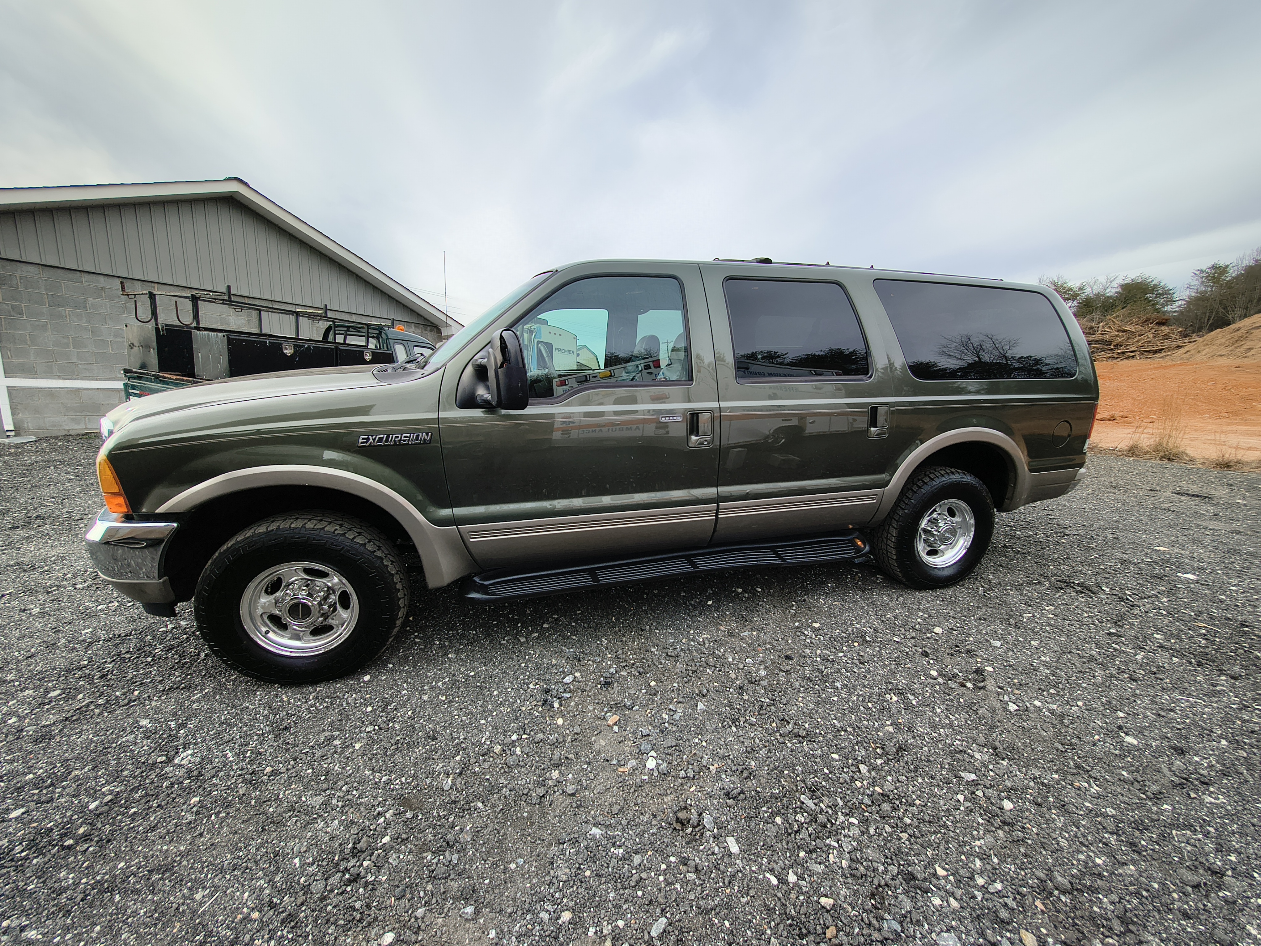 Used 2000 Ford Excursion Limited