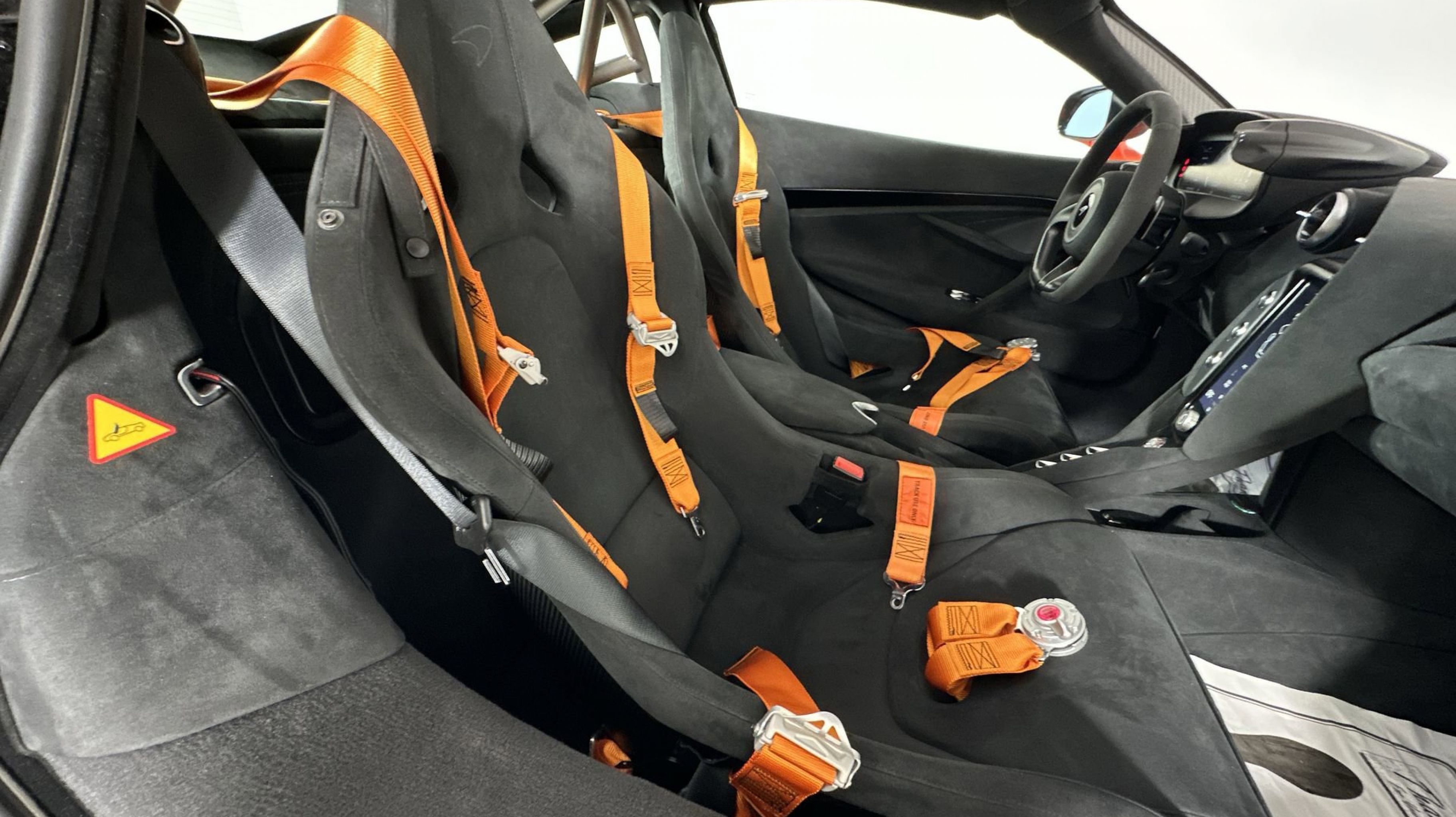 Used 2024 McLaren 750S photo 11