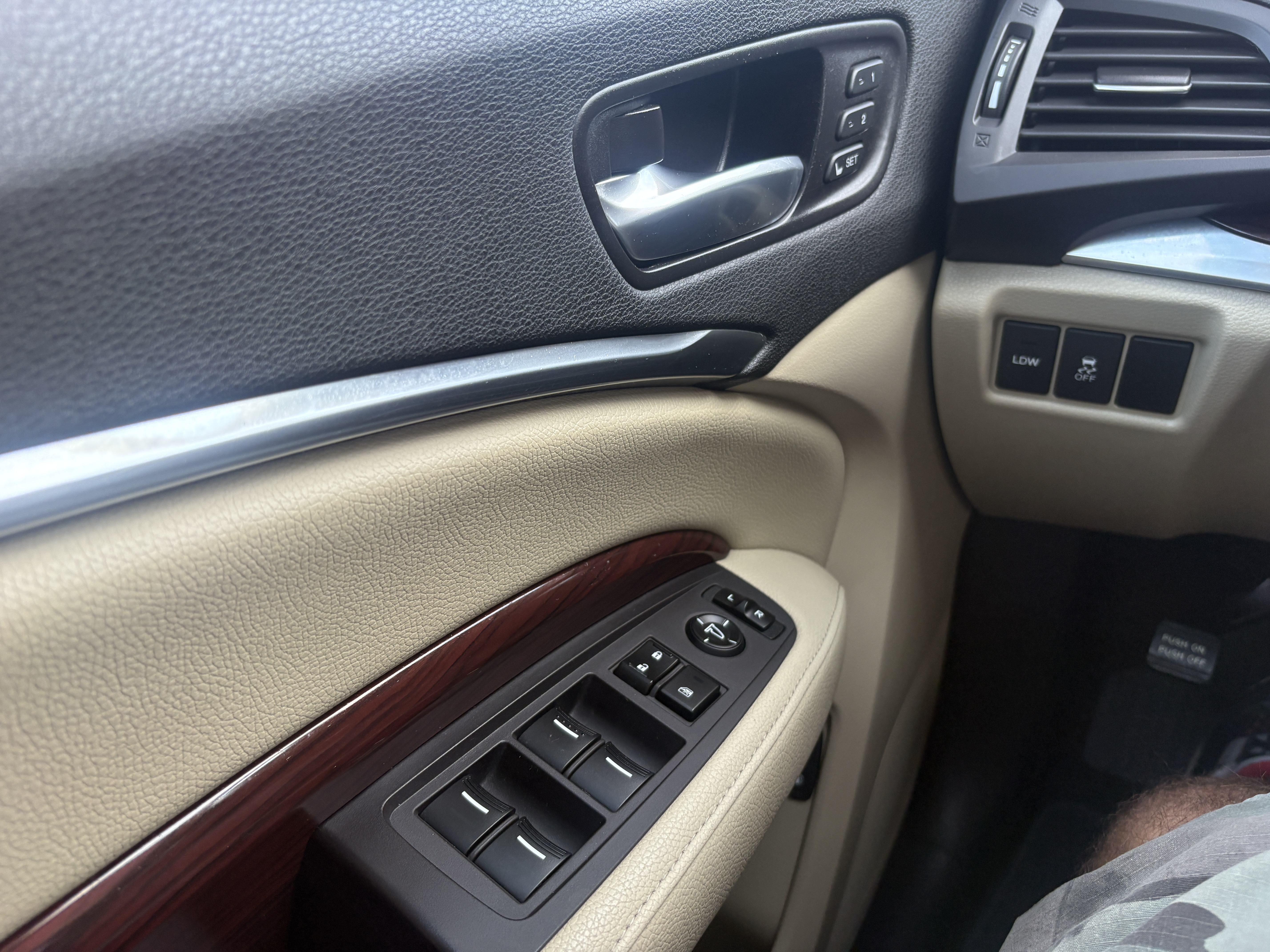 2014 Acura MDX Technology Package - Photo 18