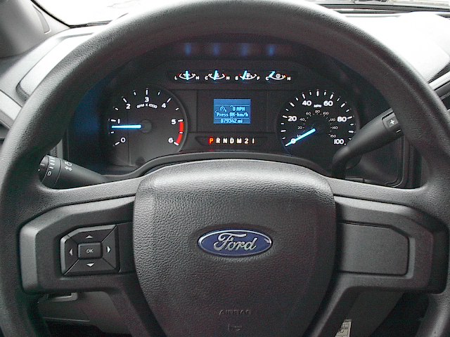 2017 Ford F-450 Super Duty Chassis Cab XL - Photo 19