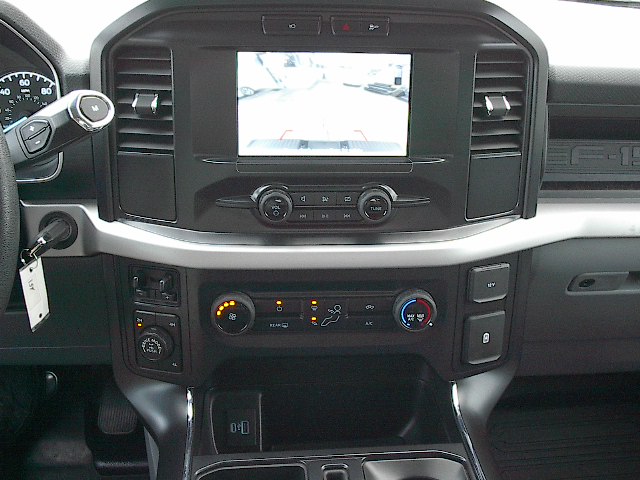 2022 Ford F-150 XL - Photo 16