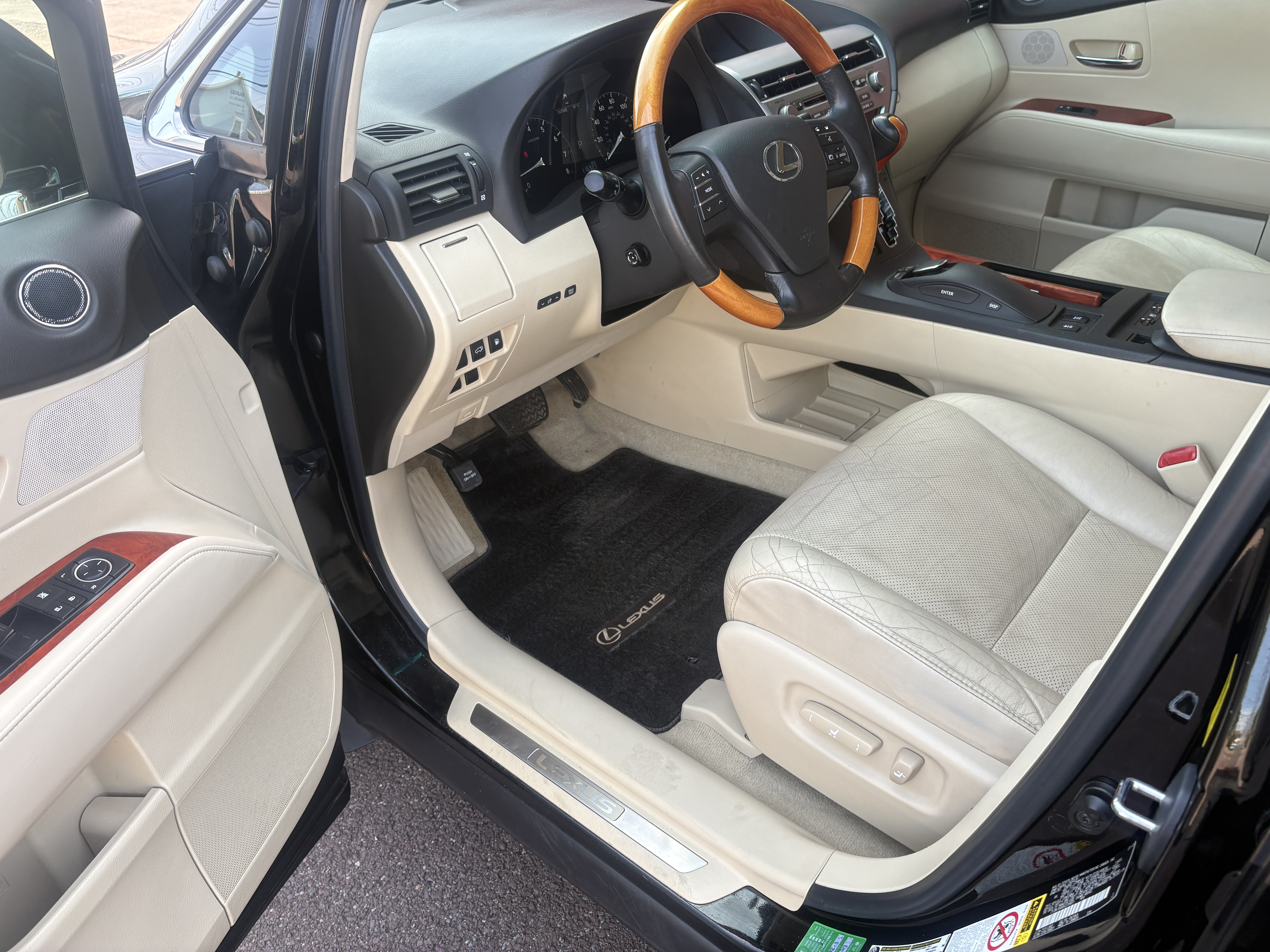 2010 Lexus RX 350 - Photo 10