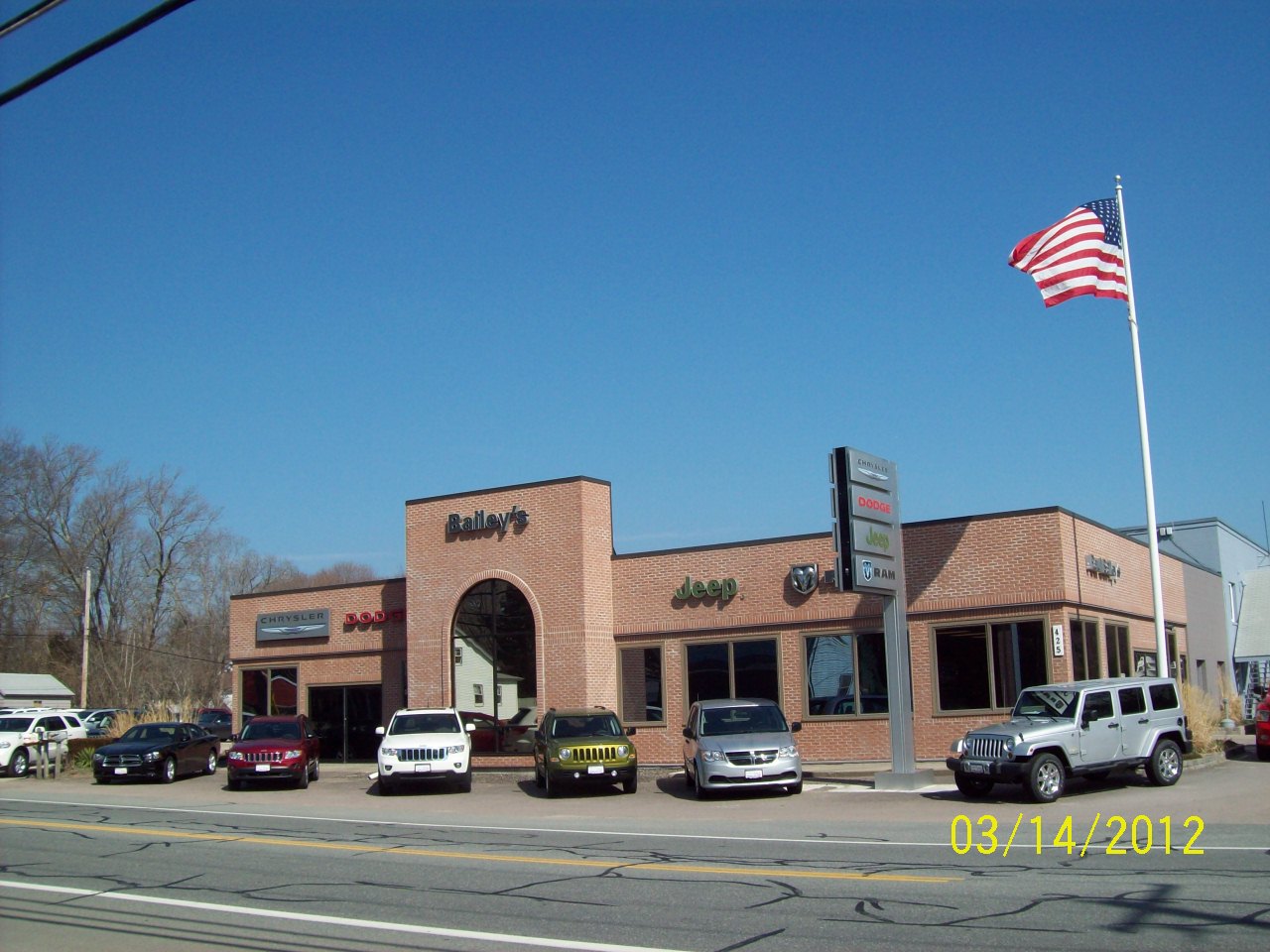 Paul Bailey's Chrysler Dodge Jeep Ram in North kingstown, RI 165 Cars