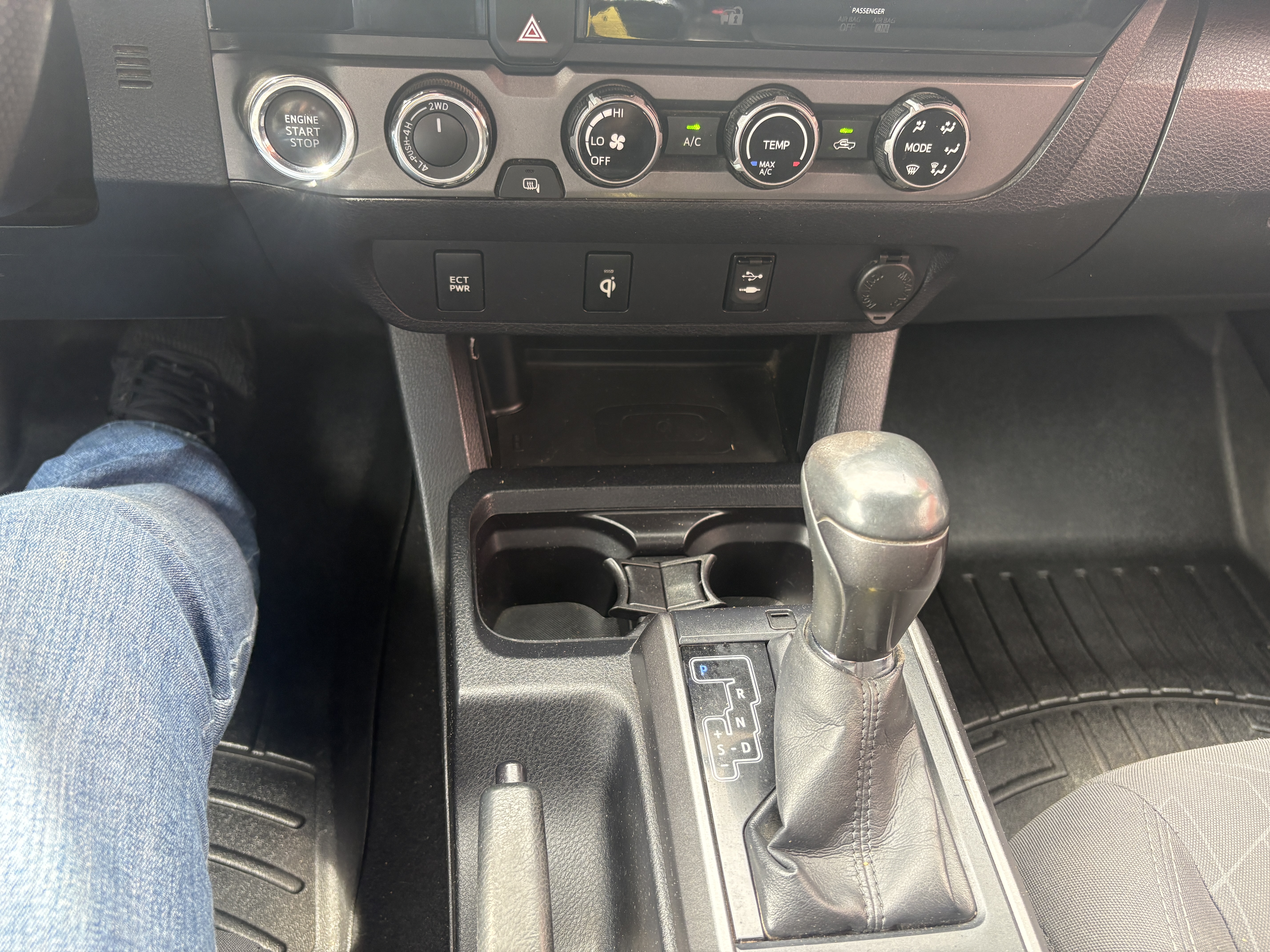 2017 Toyota Tacoma TRD Off Road - Photo 18