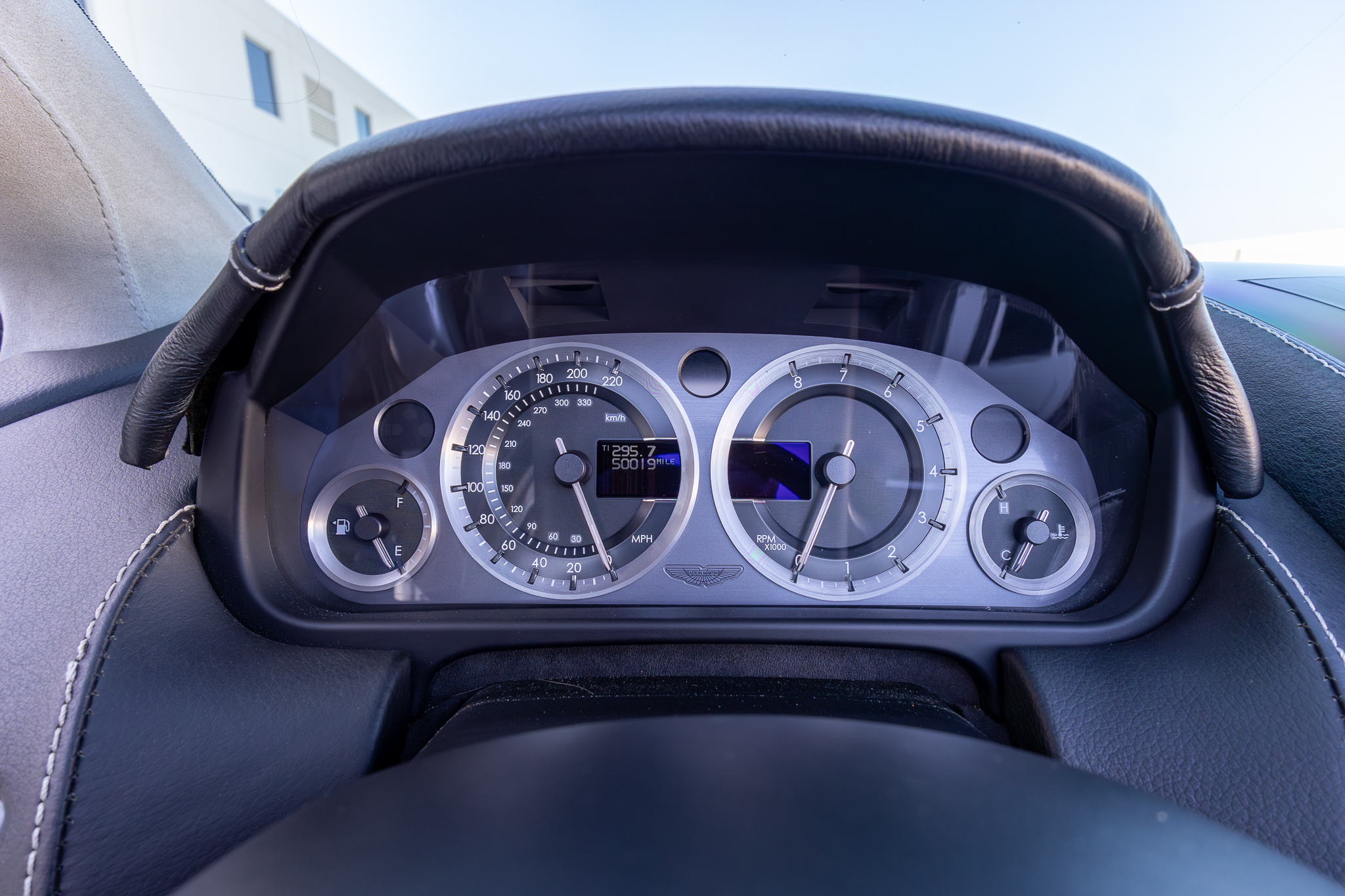2010 Aston Martin V8 Vantage Base - Photo 29