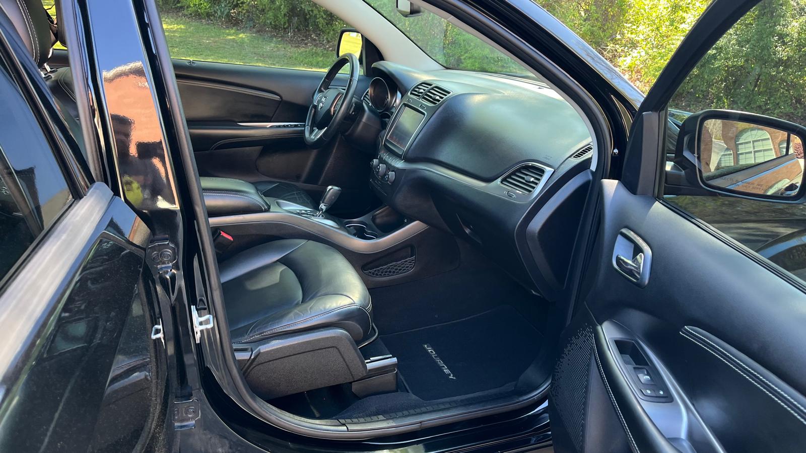 2016 Dodge Journey Crossroad