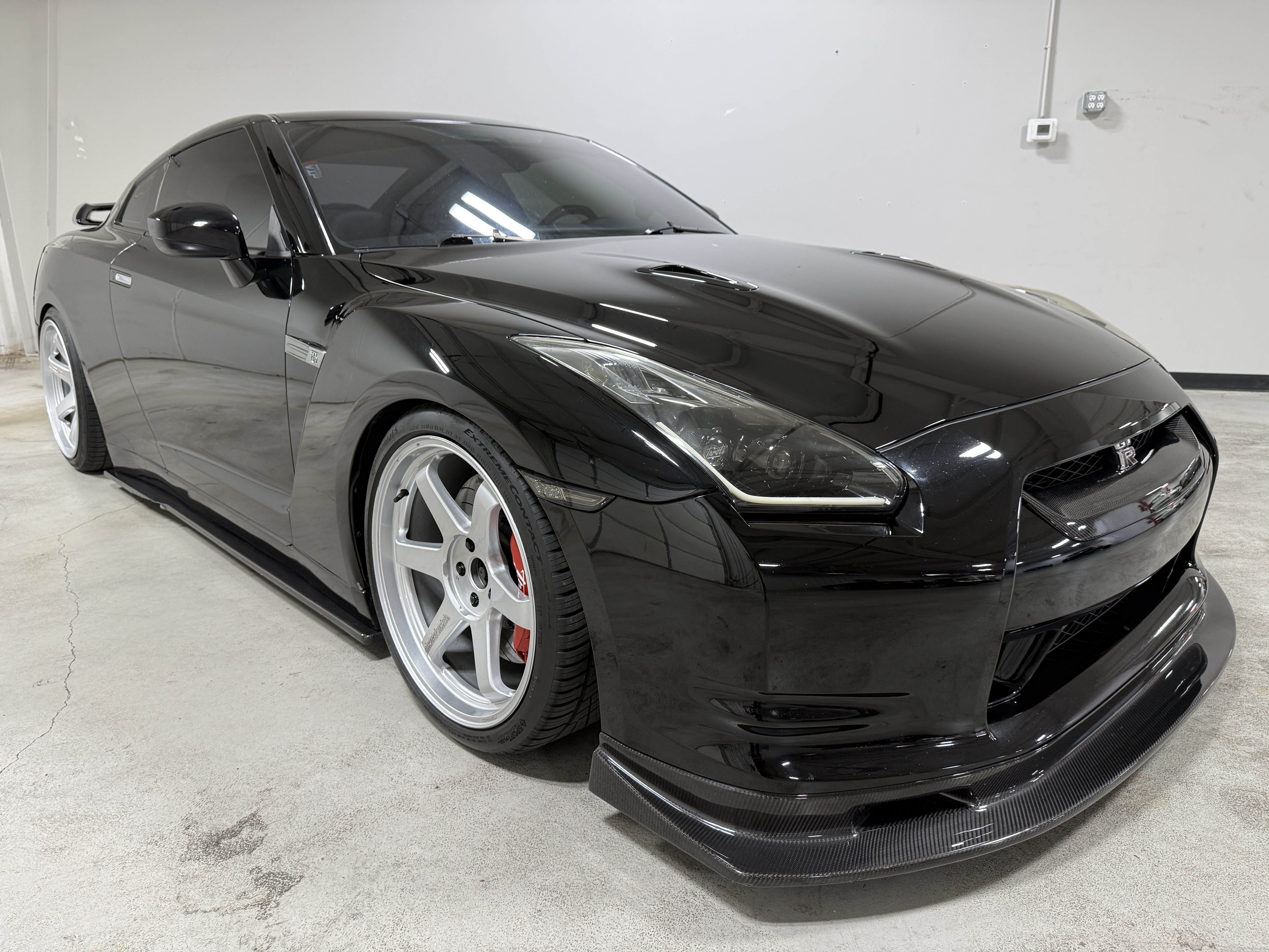 Used 2009 Nissan GT-R Premium