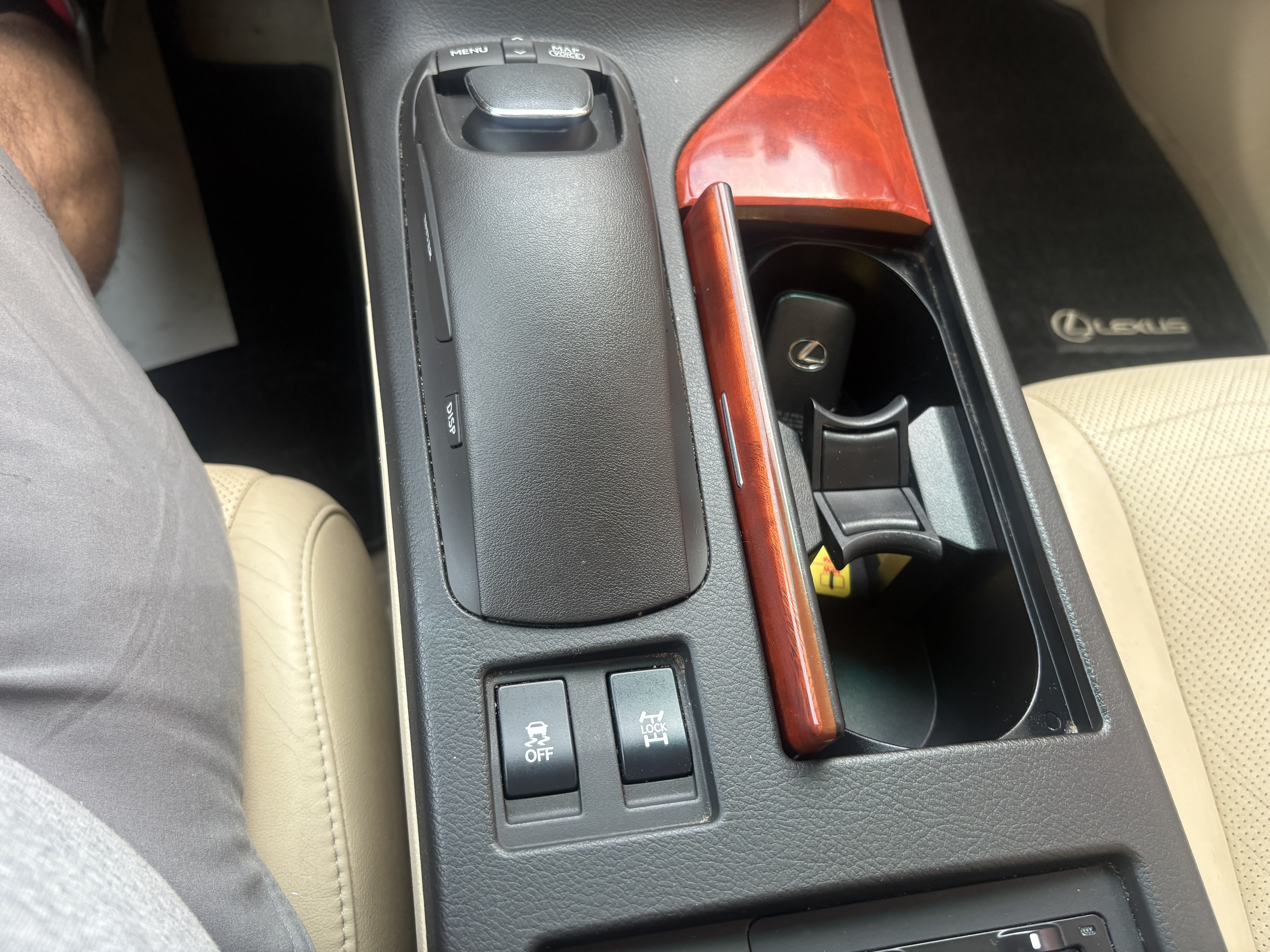 2010 Lexus RX 350 - Photo 19