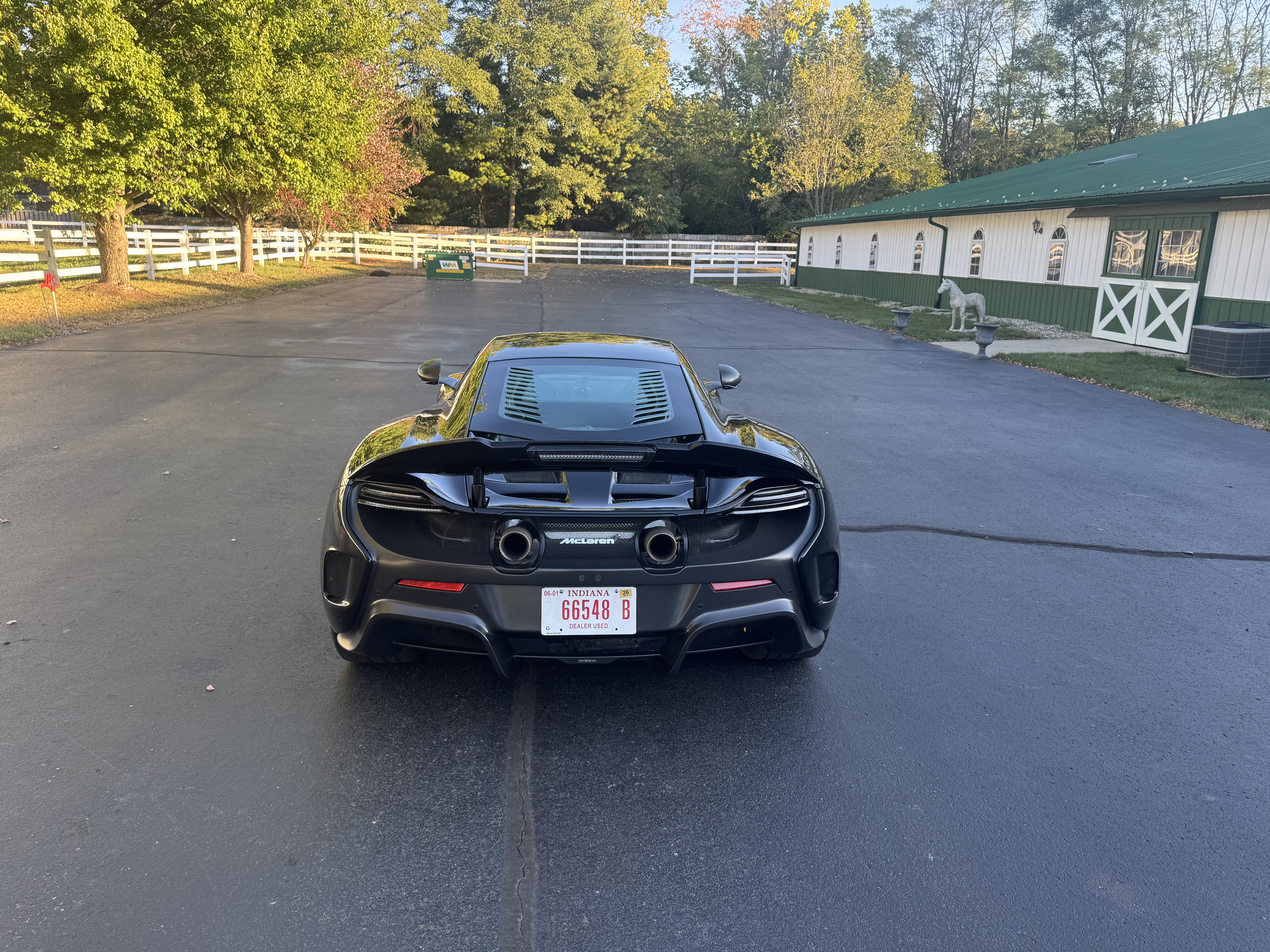 Used 2016 McLaren 675LT Coupe photo 12