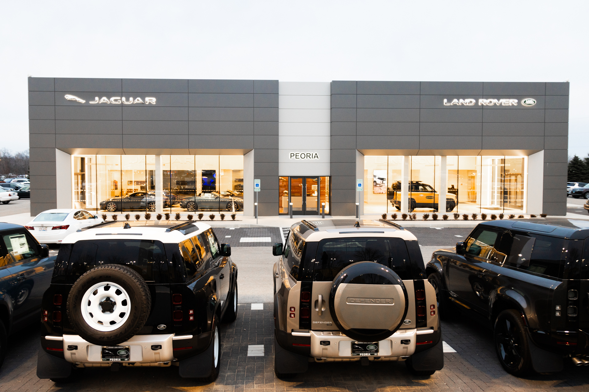 Jaguar Land Rover Peoria in Peoria, IL 85 Cars Available Autotrader