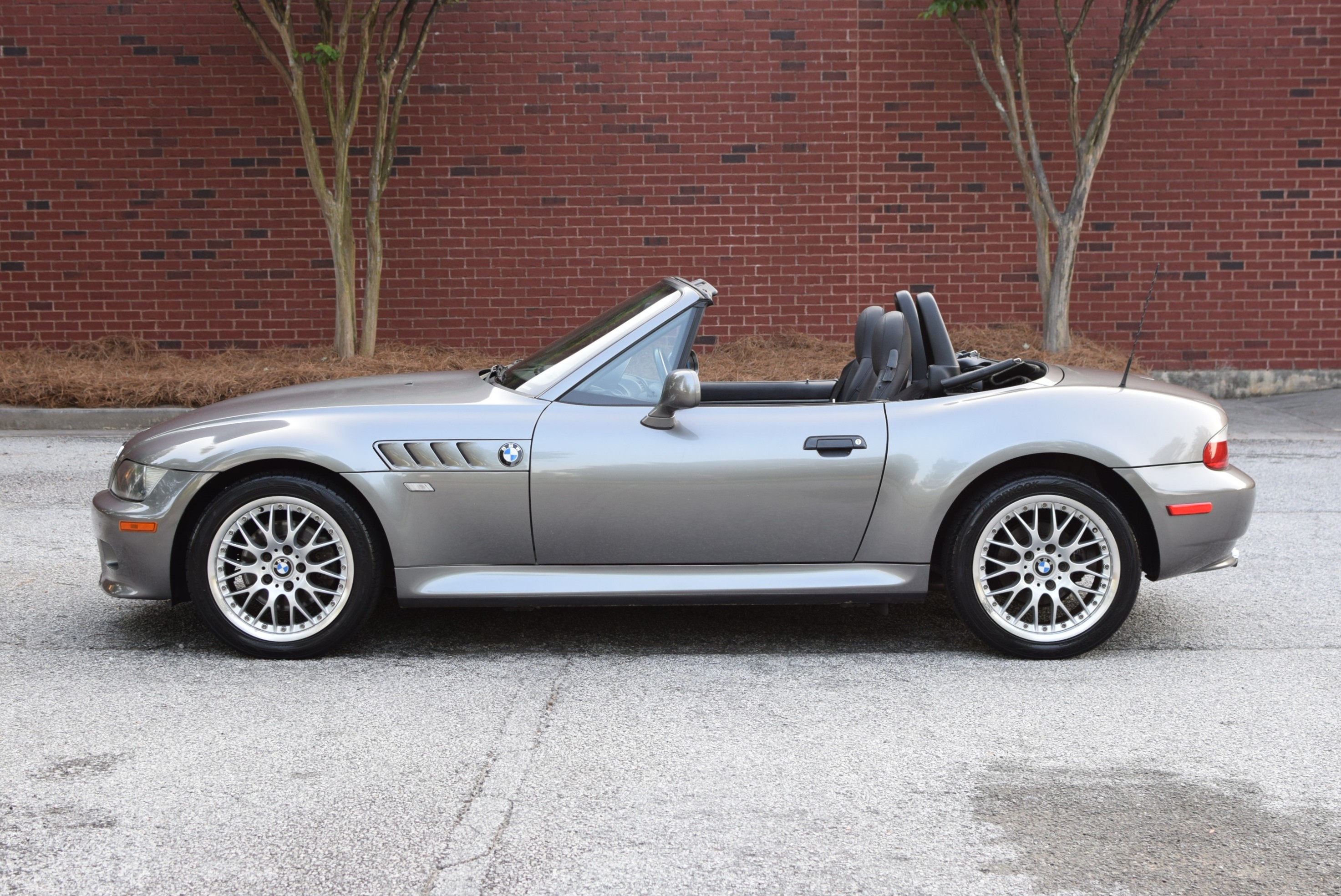 Used 2001 BMW Z3 3.0i