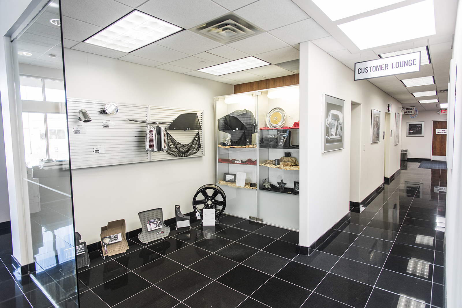 Morries Golden Valley Cadillac in Minneapolis, MN 128 Cars Available