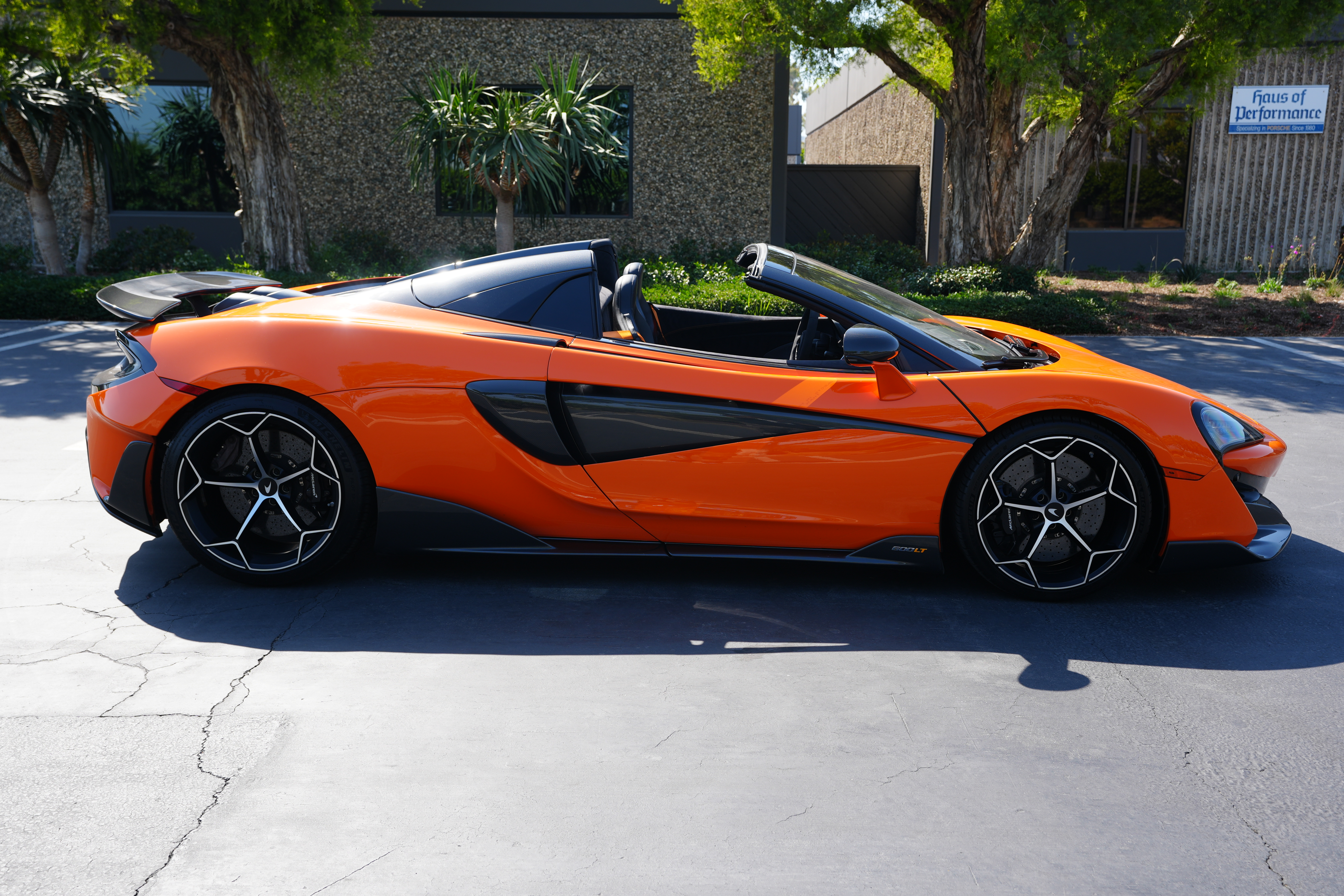 Used 2020 McLaren 600LT Spider 2