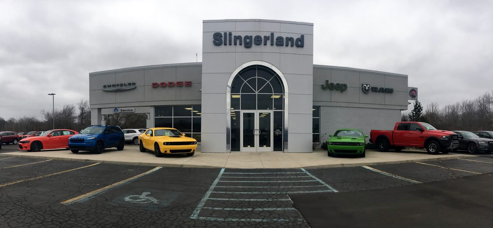 Slingerland Chrysler Dodge Ram Jeep FIAT in Corunna, MI 113 Cars