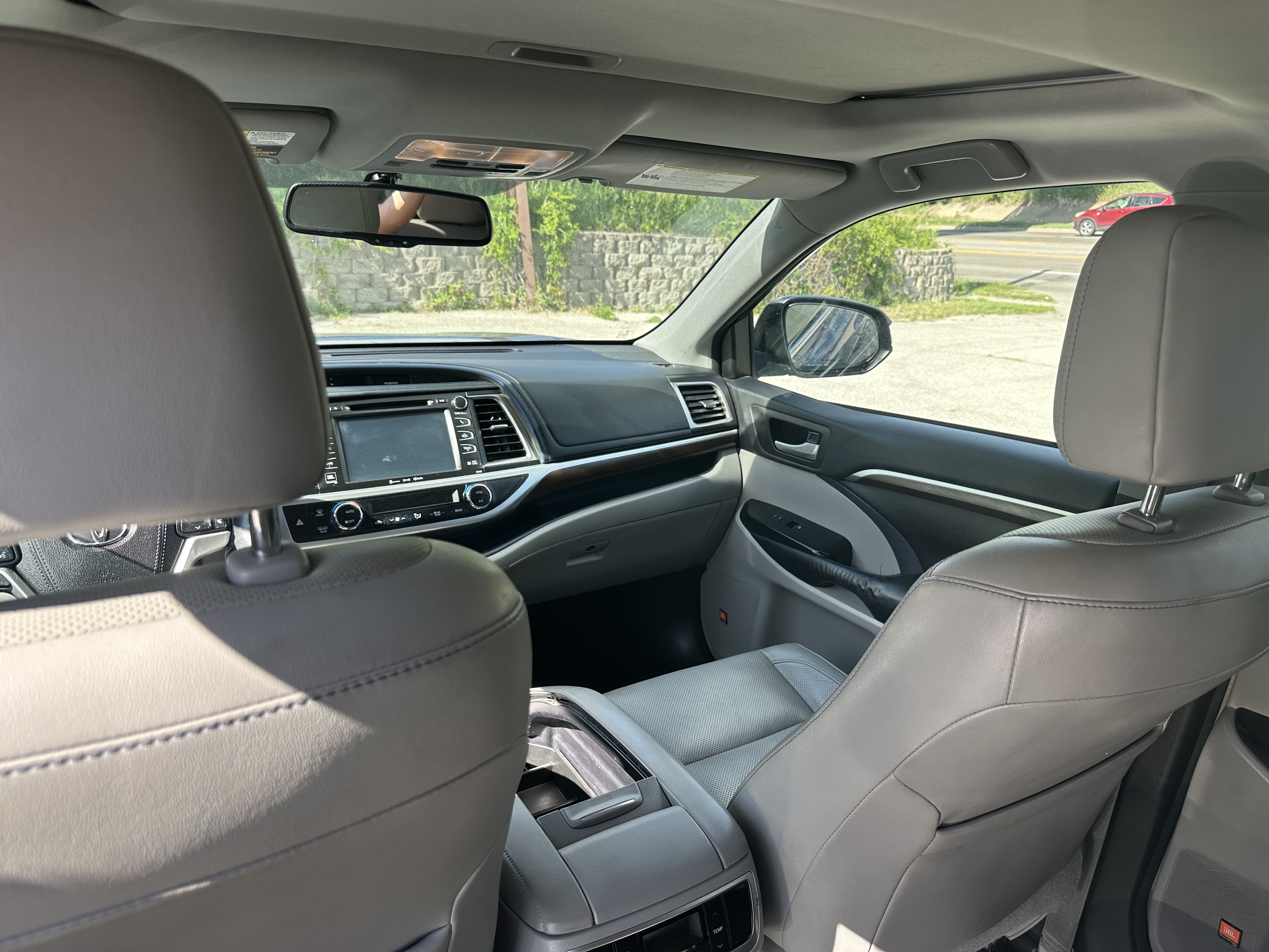 2016 Toyota Highlander Limited - Photo 10