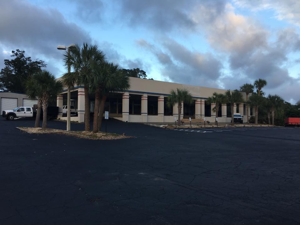 Jacksonville Truck Center in Jacksonville, FL 64 Cars Available