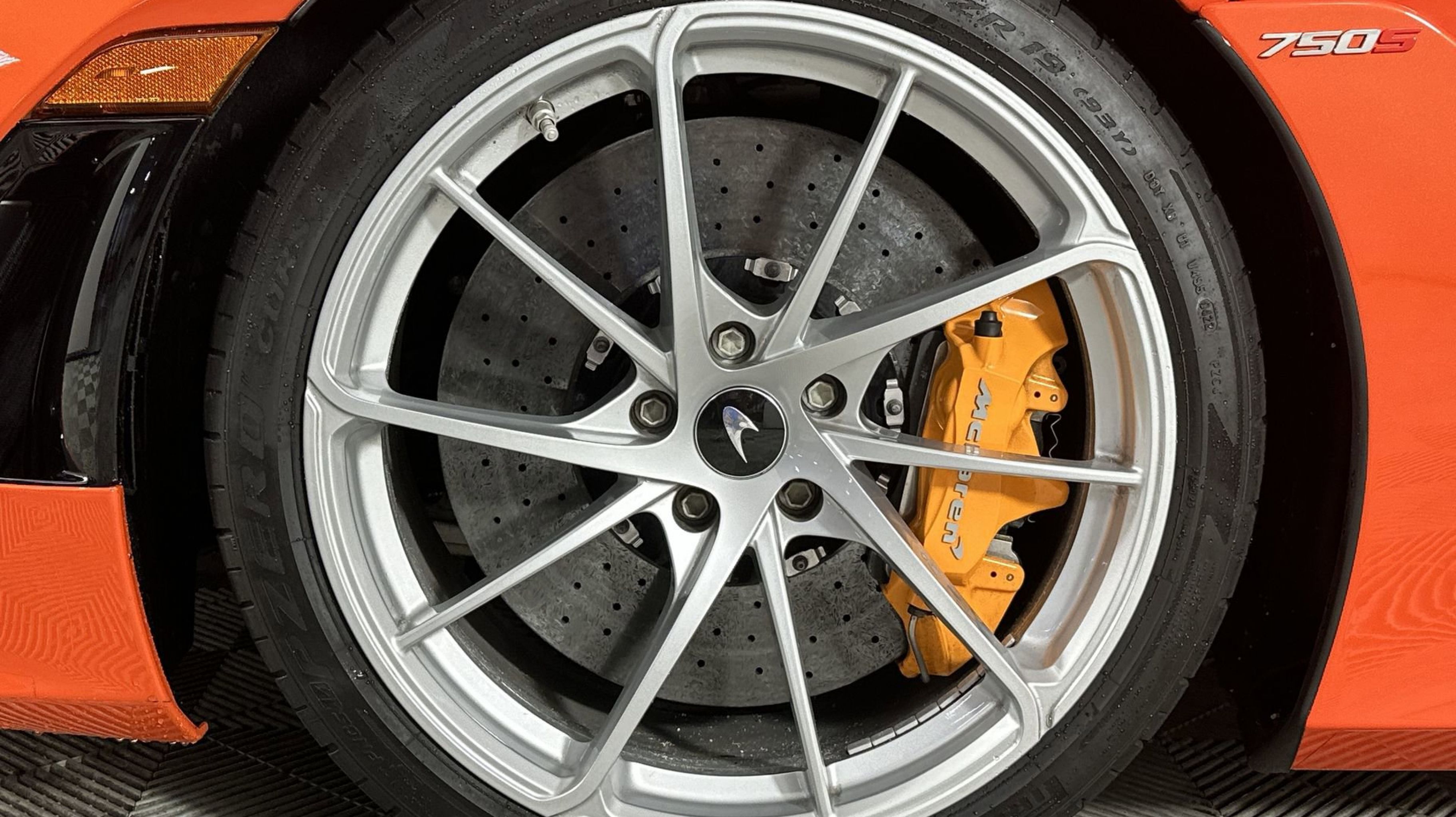 Used 2024 McLaren 750S photo 8