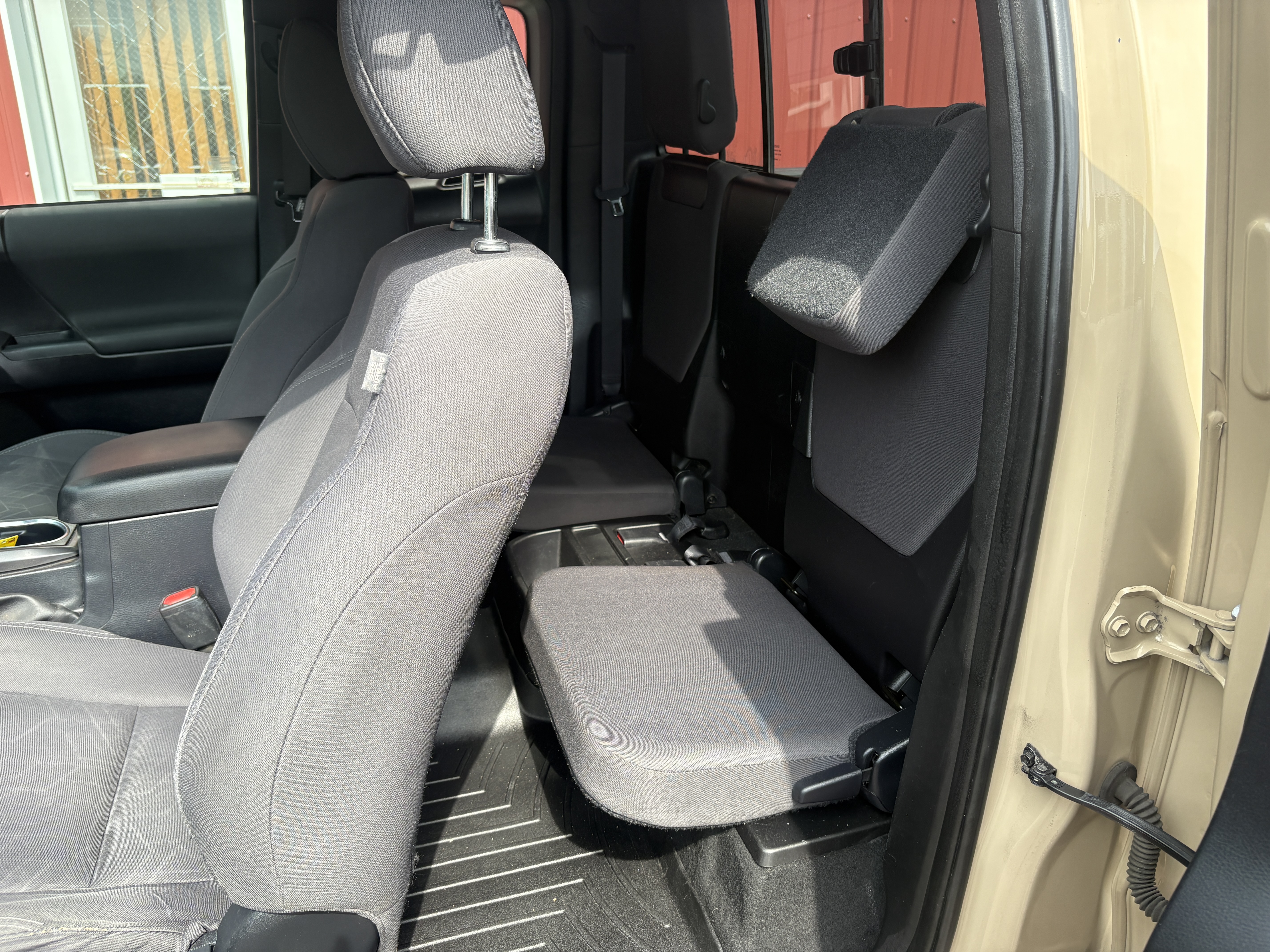 2017 Toyota Tacoma TRD Off Road - Photo 11